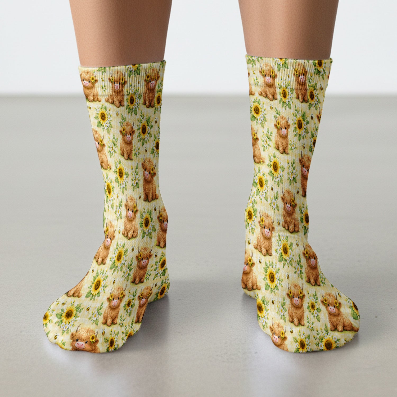 Sunflower Highland Cow And Bee Pattern Socks, Adult Socks for Men and Women