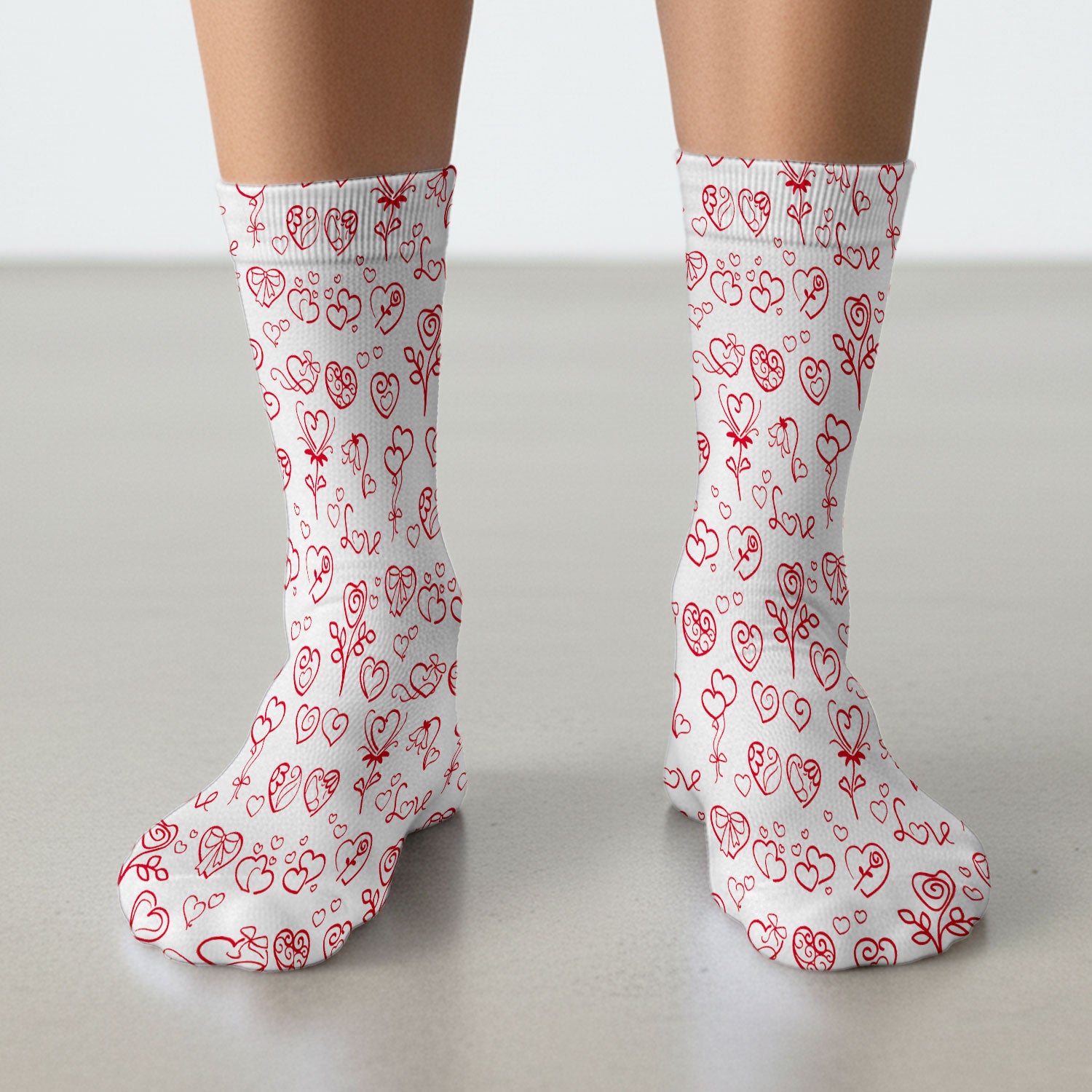 Cute Valentine Heart Scrub Socks, Artistic Heart Pink Love Line Art Pattern Nurse Sock, Comfortable Scrubs For Nursing