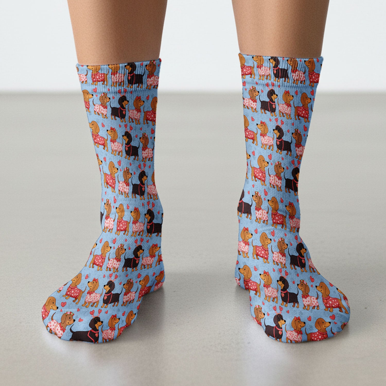 Valentine Dachshund Scrub Socks, Wiener Dog Love Pattern Nurse Sock, Breathable Fabrics Nursing Uniform