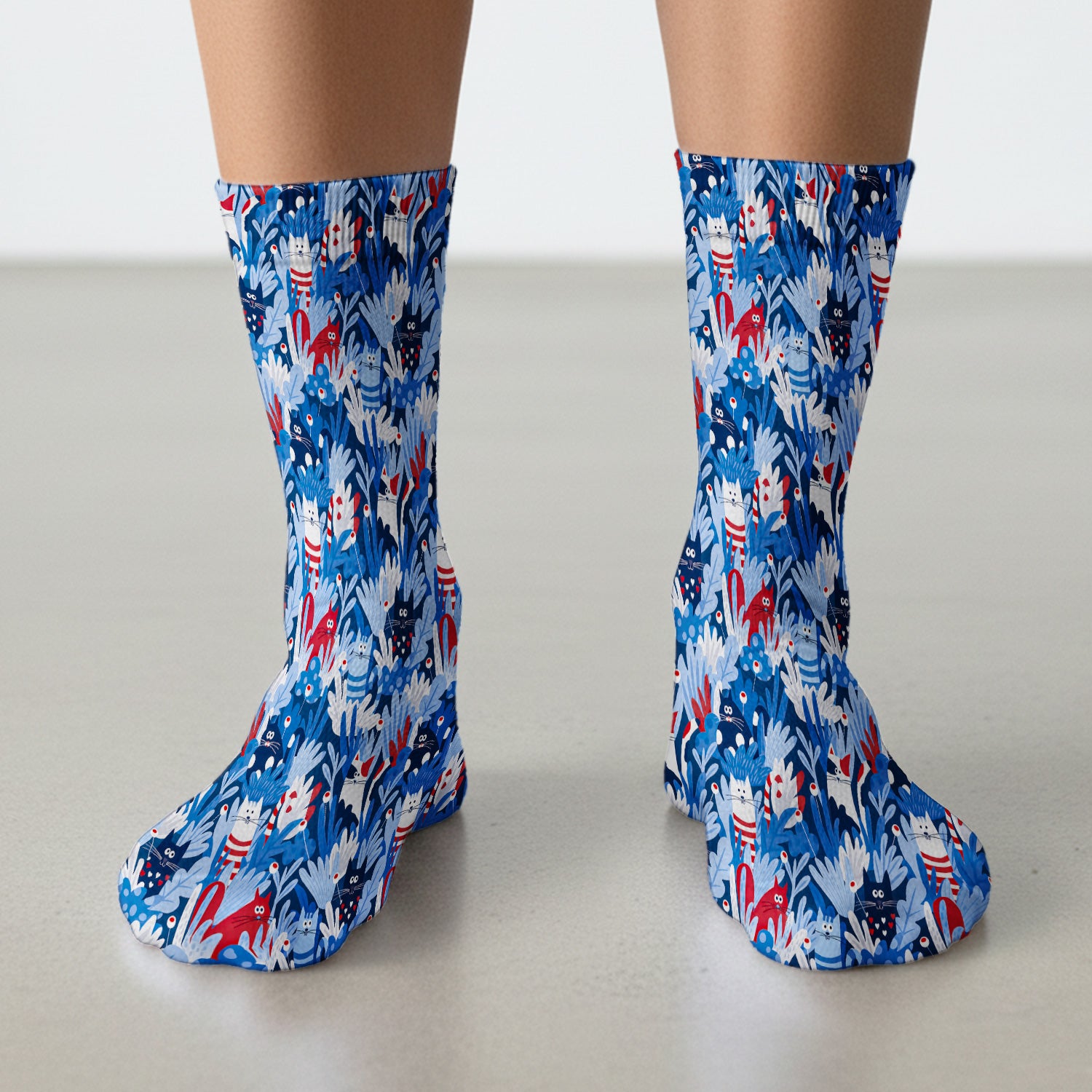 Cute Cats Among Blue Foliage Pattern Socks, Adult Socks for Men and Women