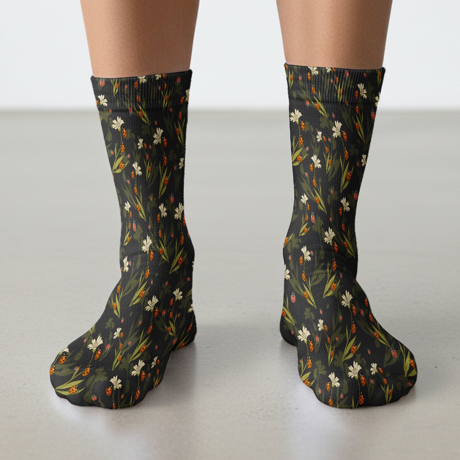 Fresh Daisy Ladybug Garden Pattern Socks, Breathable Fabrics Medical Uniform