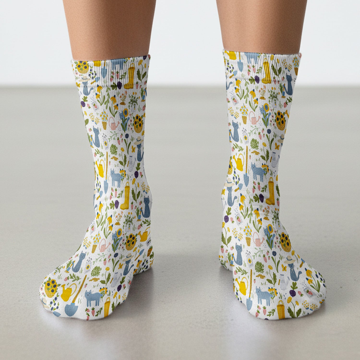 Cat Gardening Wildflower Tools Pattern Socks, Adult Socks for Men and Women