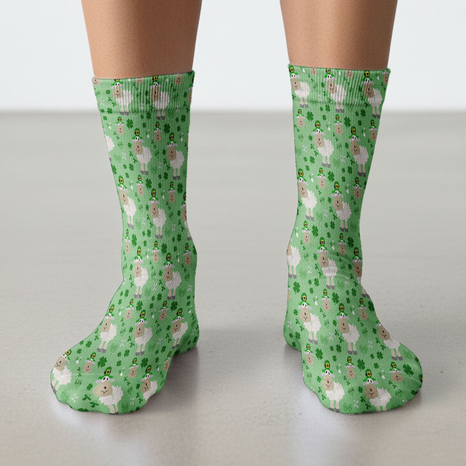 Nurse St. Patrick Scrubs Socks, Cute Sheep Shamrock Pattern Nurse Sock, Breathable Fabrics Nursing Uniform