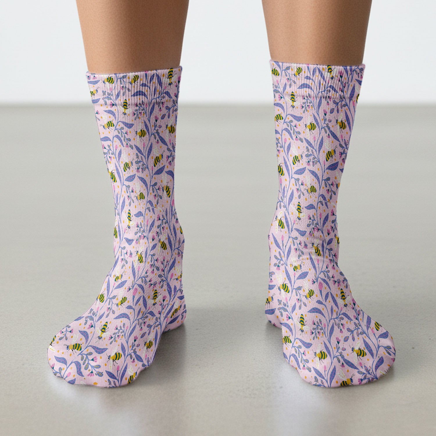 Cute Bumble Bee Floral Pattern Socks, Adult Socks for Men and Women