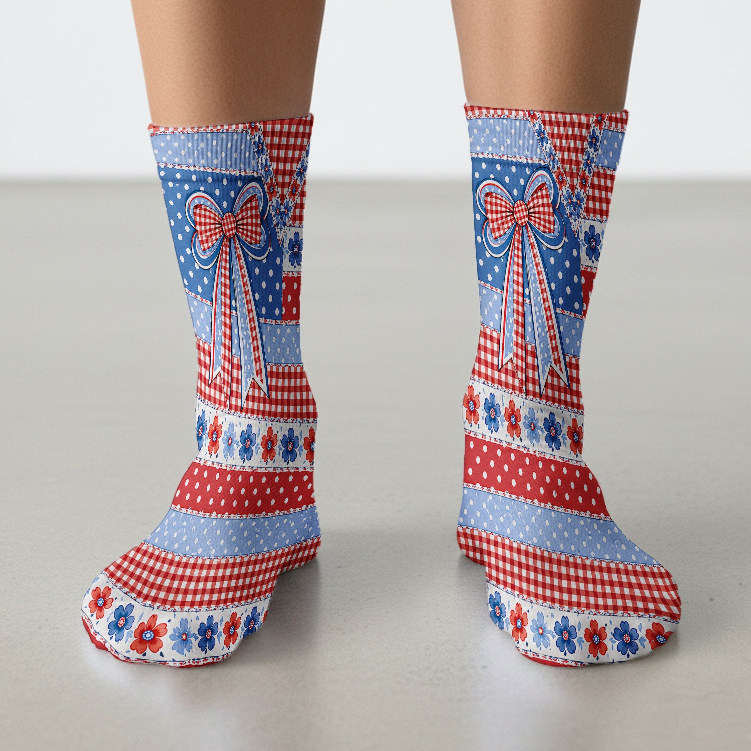 Patriotic Gingham Bow Floral Pattern Socks, Adult Socks for Men and Women