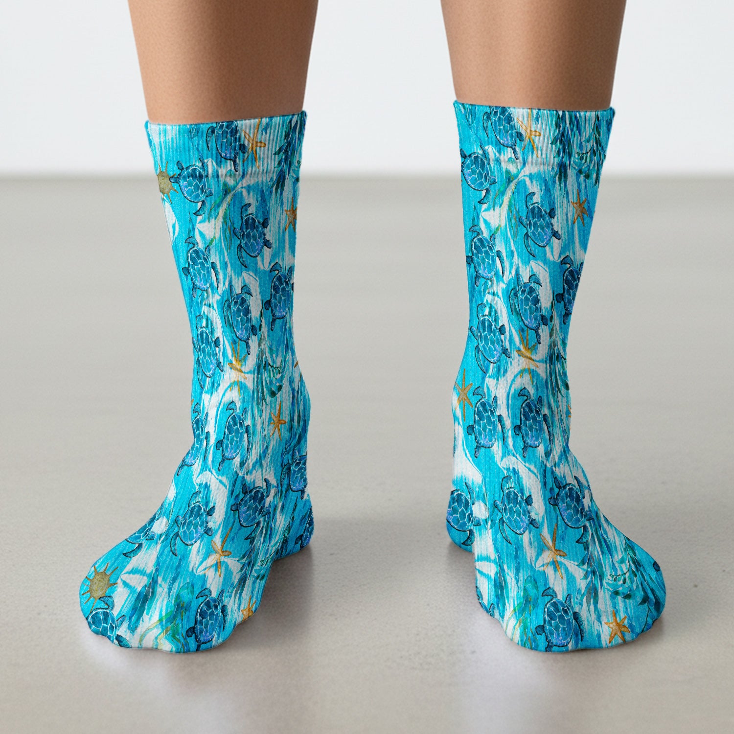 Coastal Marine Life Print Socks, Adult Socks for Men and Women