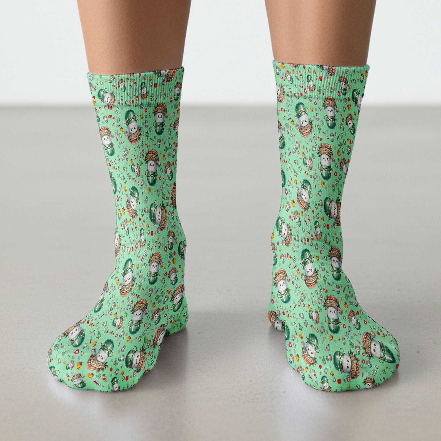Pharmacy Tech Christmas Socks – Cute Green Snowman Print Nurse Outfit – Funny Holiday Medical Uniform for Pharmacists