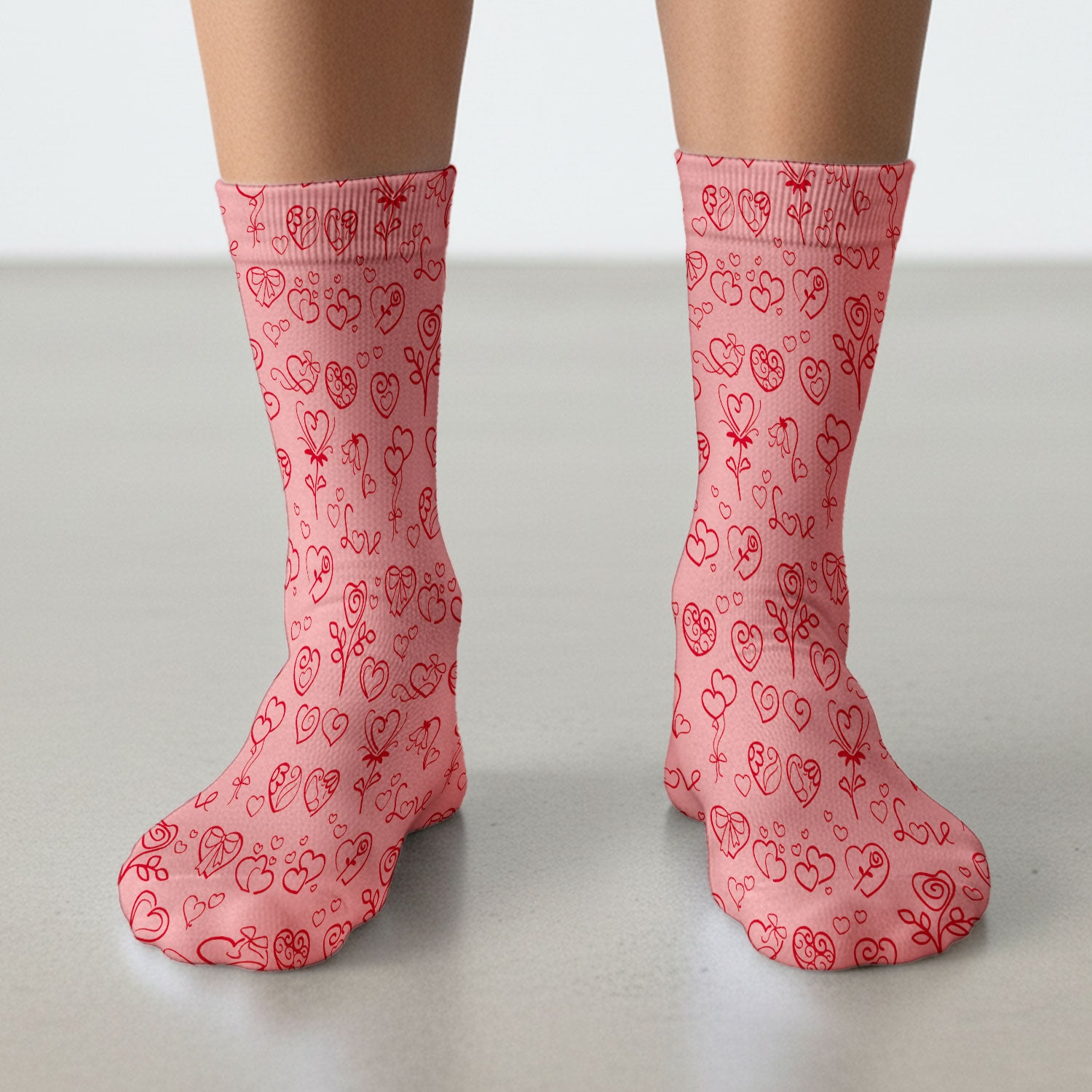 Cute Valentine Heart Scrub Socks, Artistic Heart Pink Love Line Art Pattern Nurse Sock, Comfortable Scrubs For Nursing