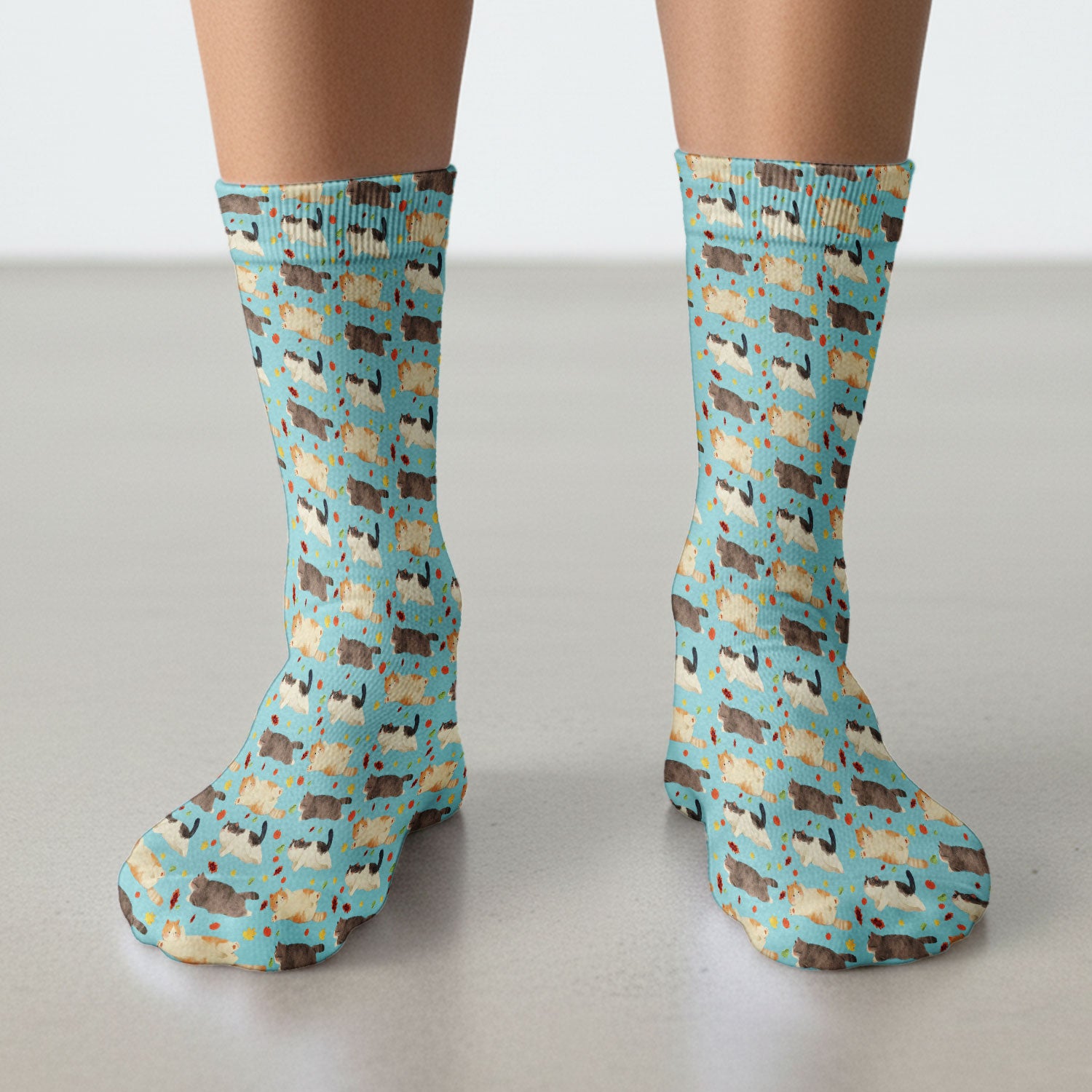 Chubby Cat Autumn Leaves Print Socks, Breathable Fabrics Medical Uniform