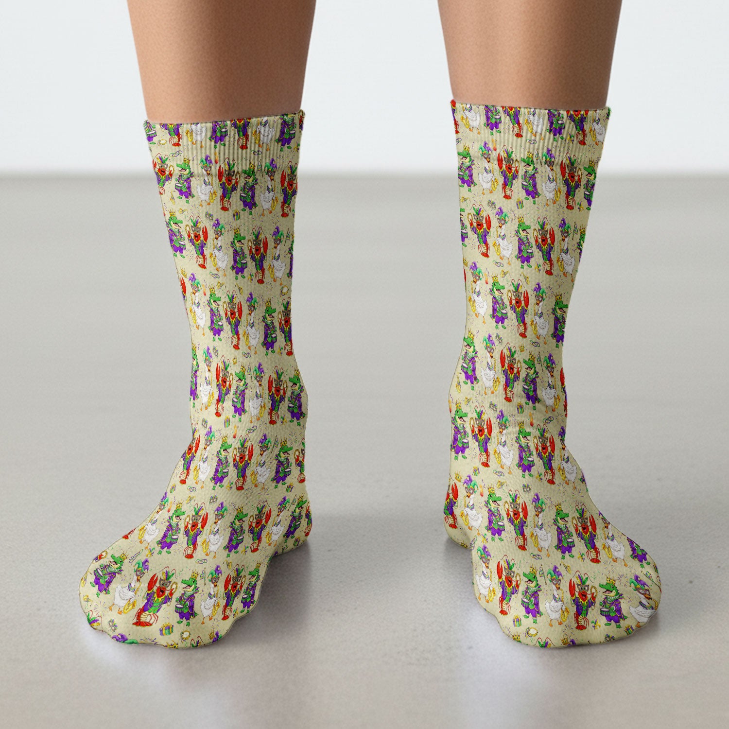 Crawfish And Duck Carnival Scrub Socks, Mardi Gras Parade Pattern Nurse Sock, Breathable Fabrics Nursing Uniform