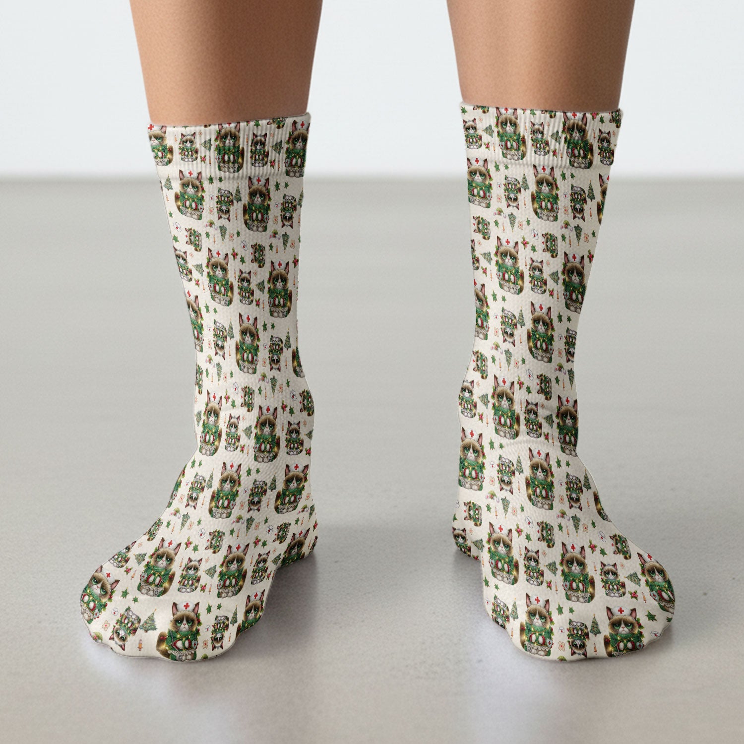 Christmas Cat Socks for Nurse Doctor - Funny Xmas Adult Socks for Men and Women - Breathable Fabrics Medical Uniform