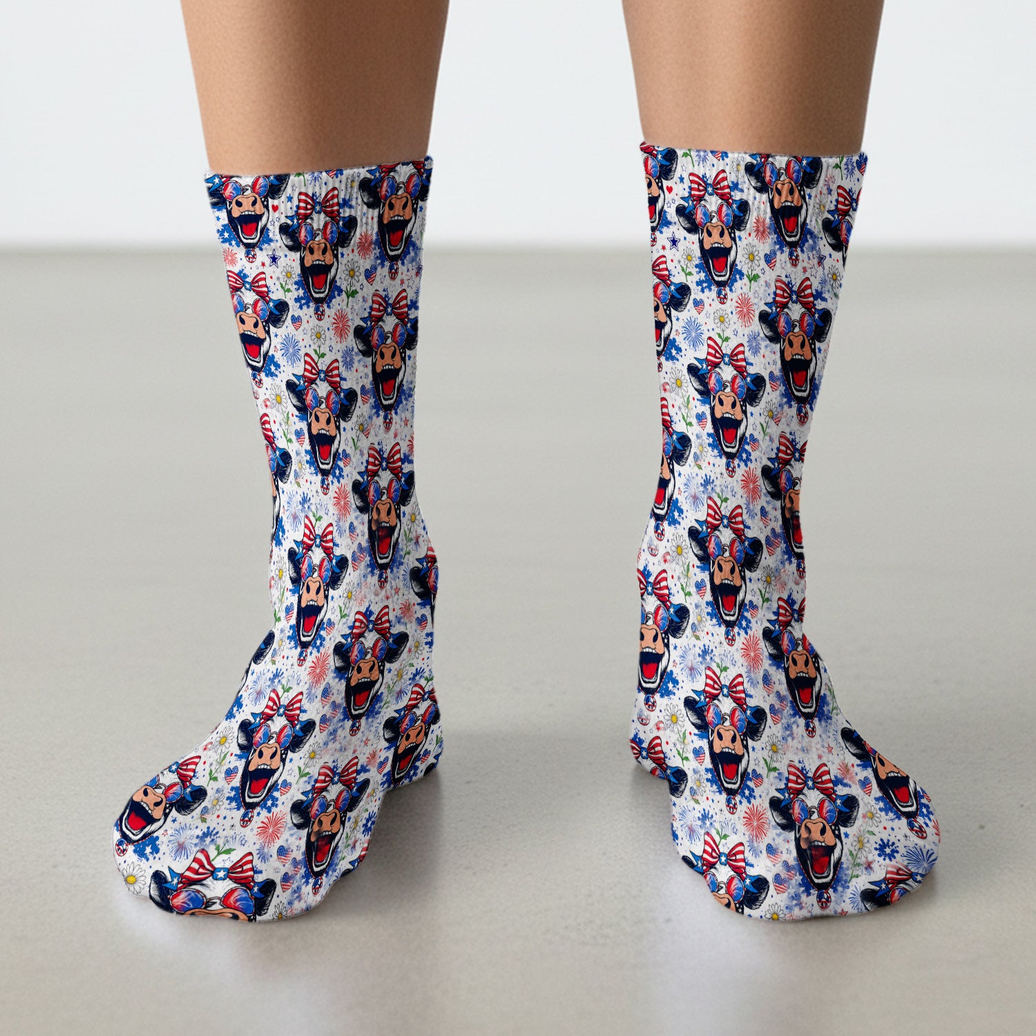 Funny Patriotic Cow Nurse Print Socks, Adult Socks for Men and Women