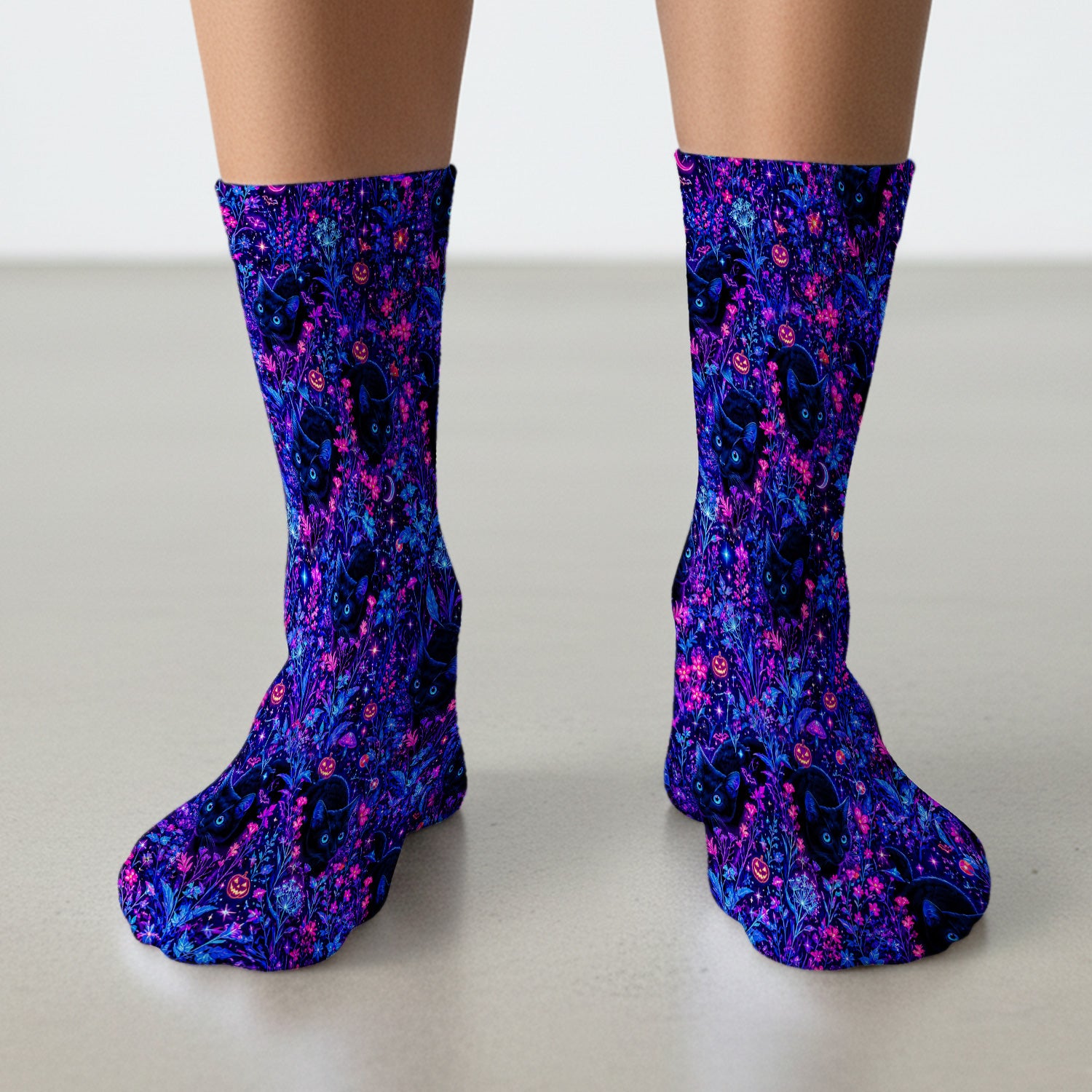 Spooky Black Cat Garden Pattern Socks, Adult Socks for Men and Women