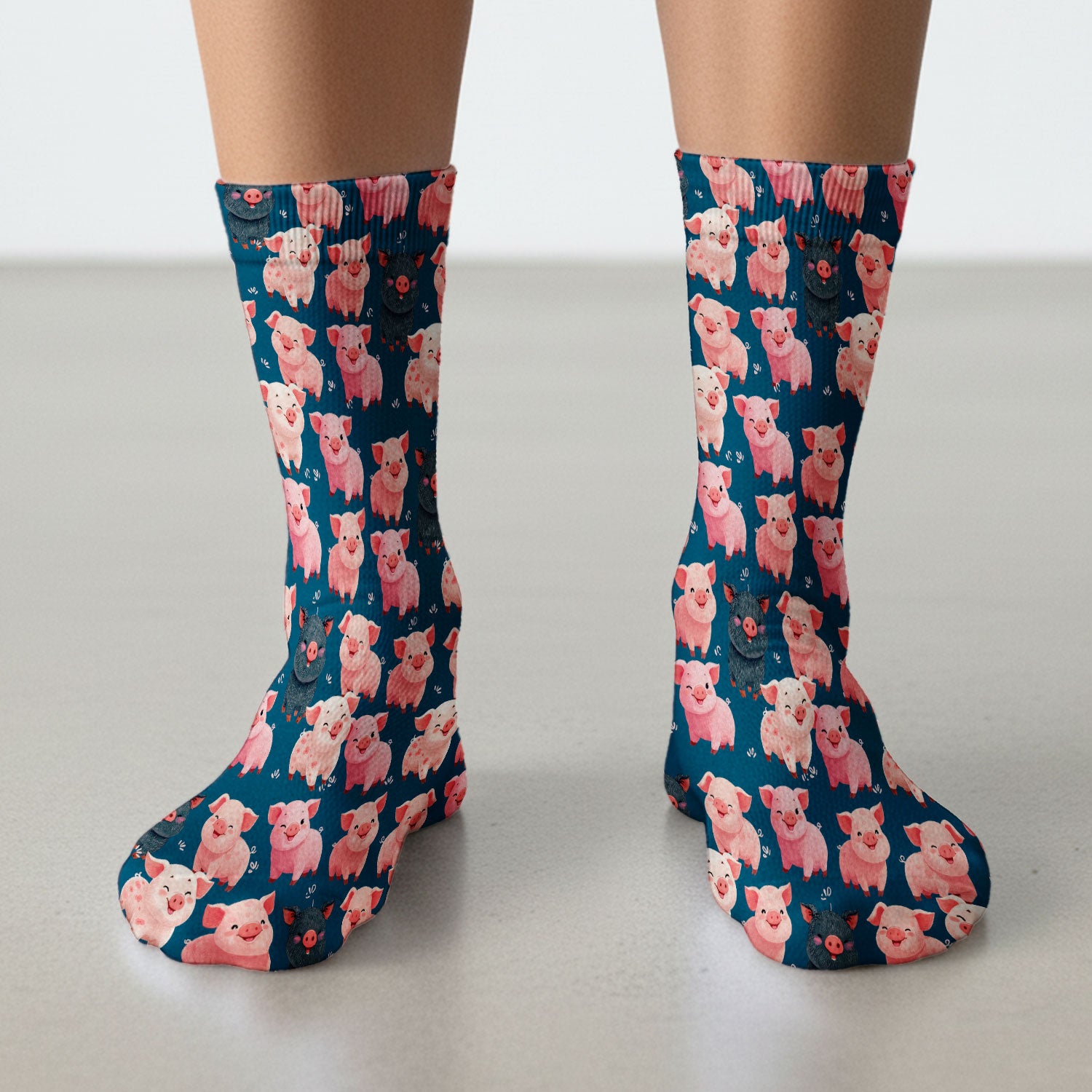 Funny Farm Pig Cartoon Pattern Socks, Breathable Fabrics Medical Uniform