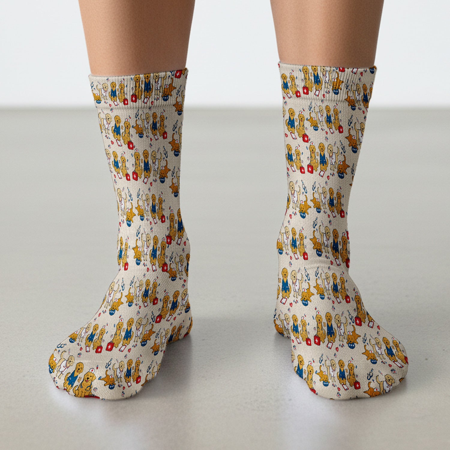 Golden Retriever Nurse Dog Pattern Scrub Top, Breathable Fabrics Nursing Uniform Socks, Adult Socks for Men and Women