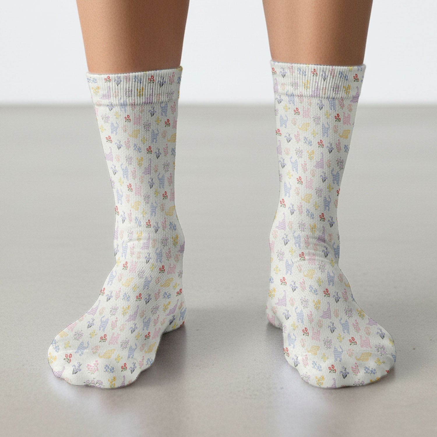 Pastel Cat Floral Nurse Scrub Socks, Cute Cat Medical Pattern Sock, Breathable Fabrics Nursing Uniform