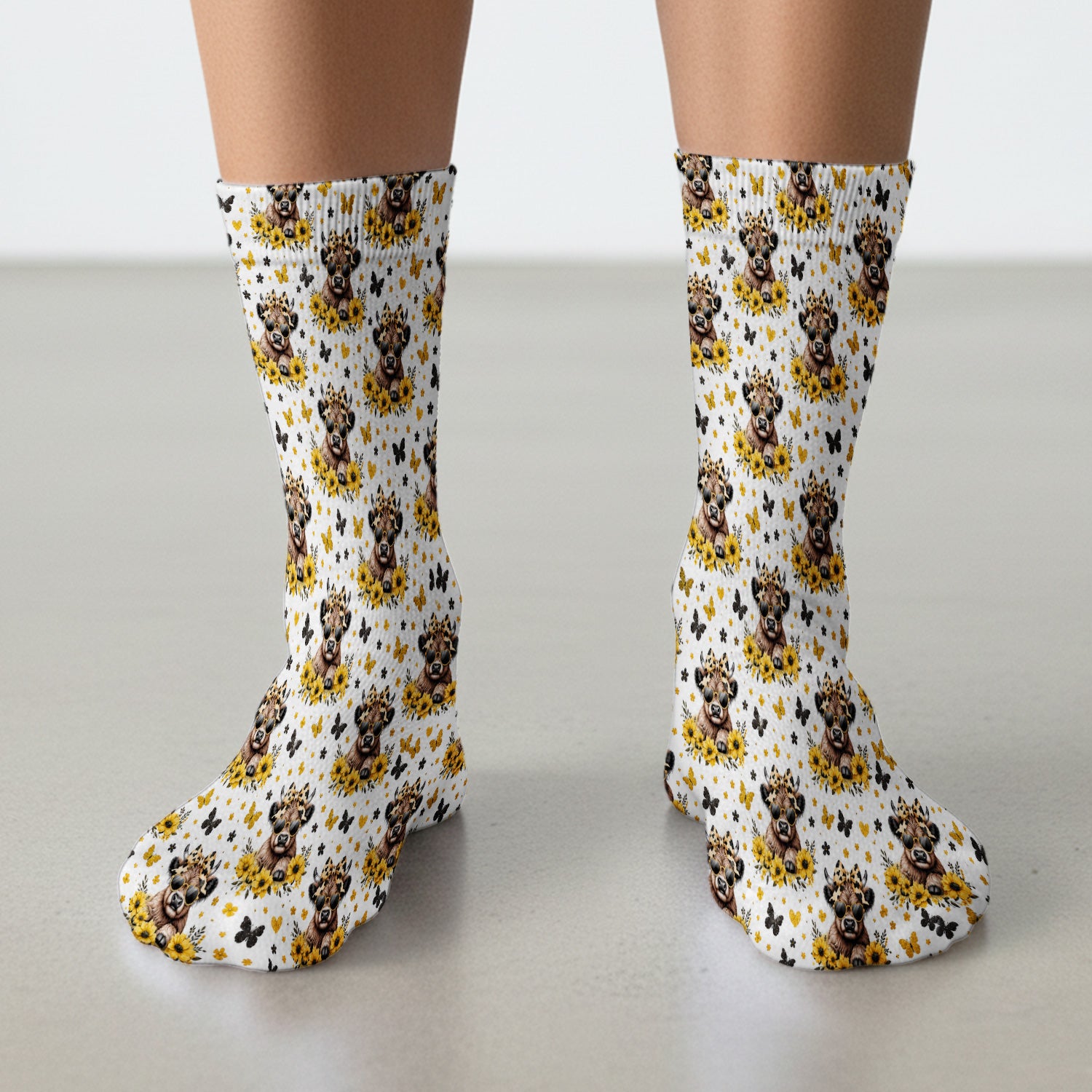 Cow With Sunflower Bow Pattern Socks, Adult Socks for Men and Women