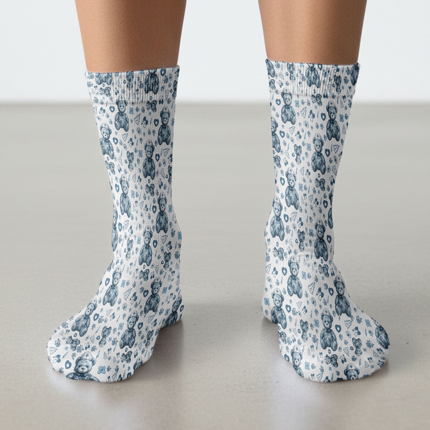 Toile Teddy Bear Socks for Nurse Doctor - Elegant Blue Toile de Jouy Adult Socks for Men and Women - Breathable Fabrics Medical Uniform