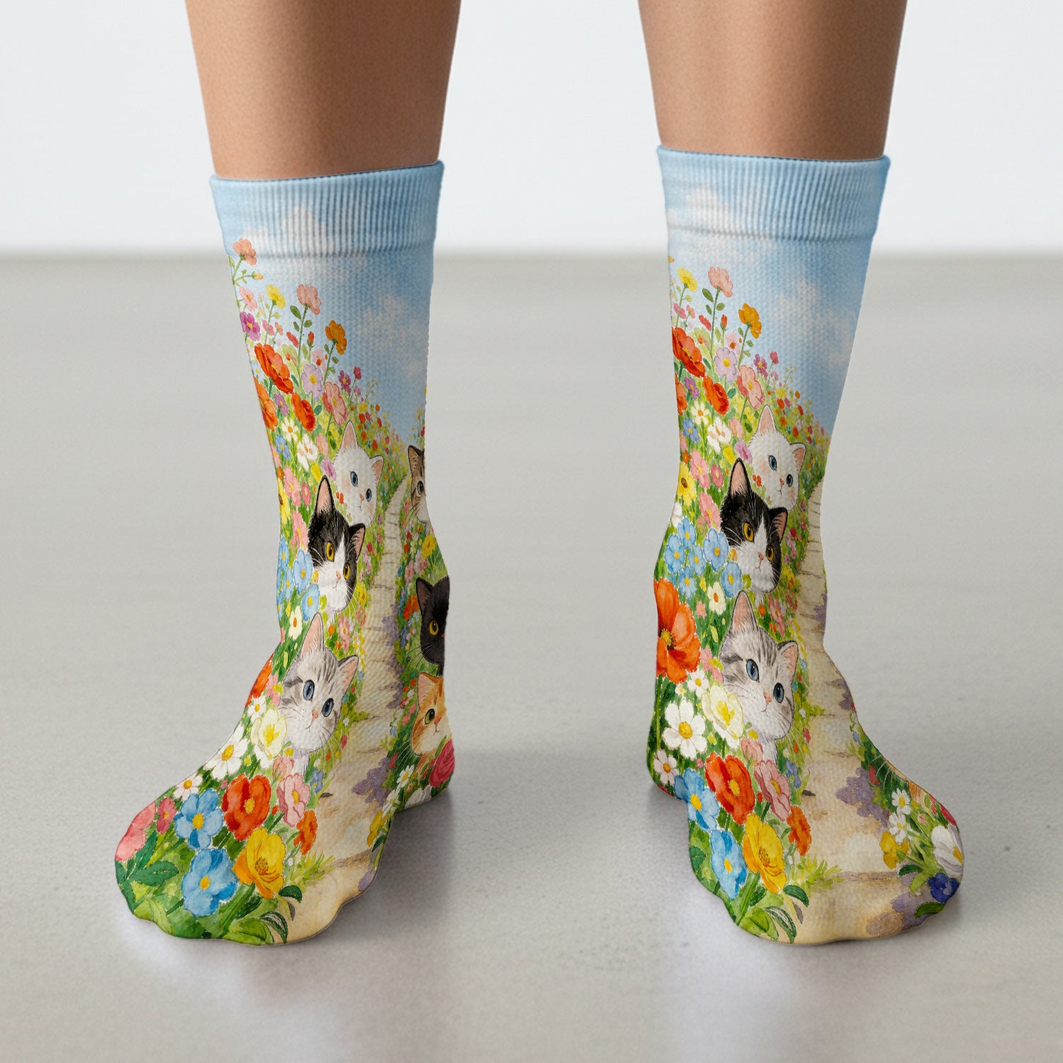 Cute Garden Cats Flower Path Pattern Socks, Adult Socks for Men and Women