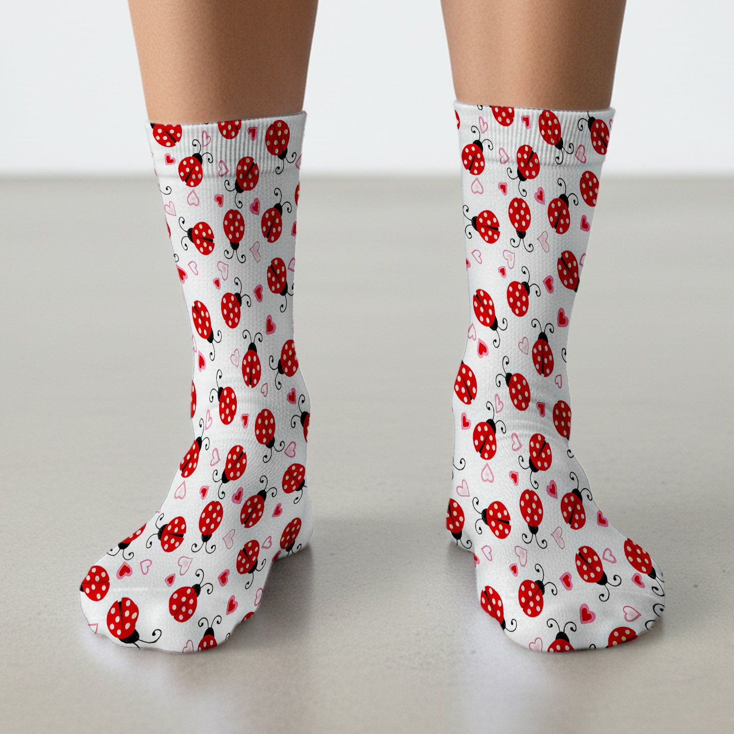 Cute Ladybug Heart Love Pattern Socks, Adult Socks for Men and Women
