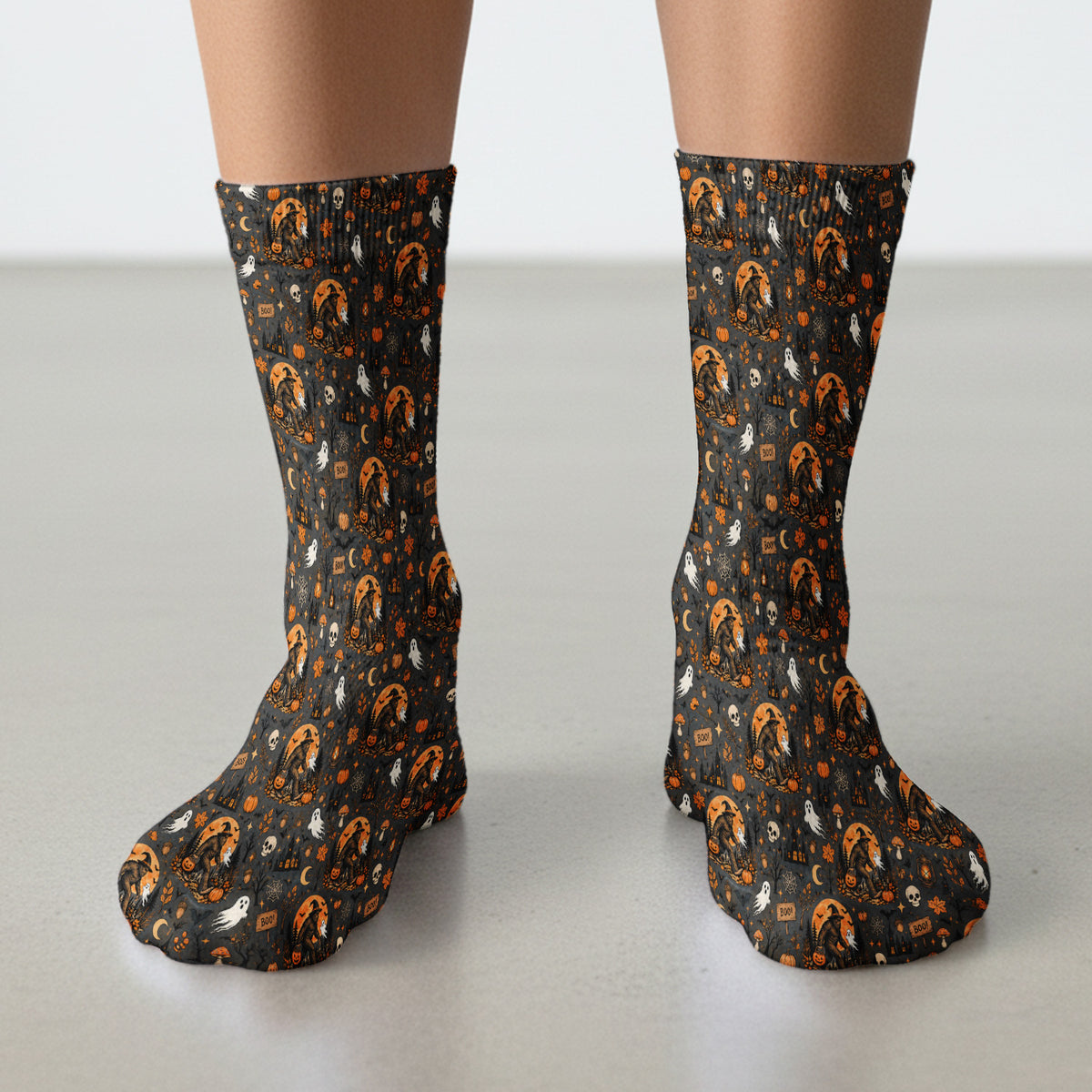 Halloween Bigfoot Ghost with Pumpkin Socks, Adult Socks for Men and Women
