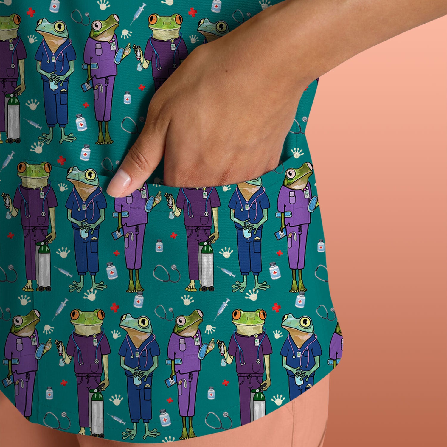Funny Frog Nurse Pattern Scrub Top, Breathable Healthcare Uniform Top