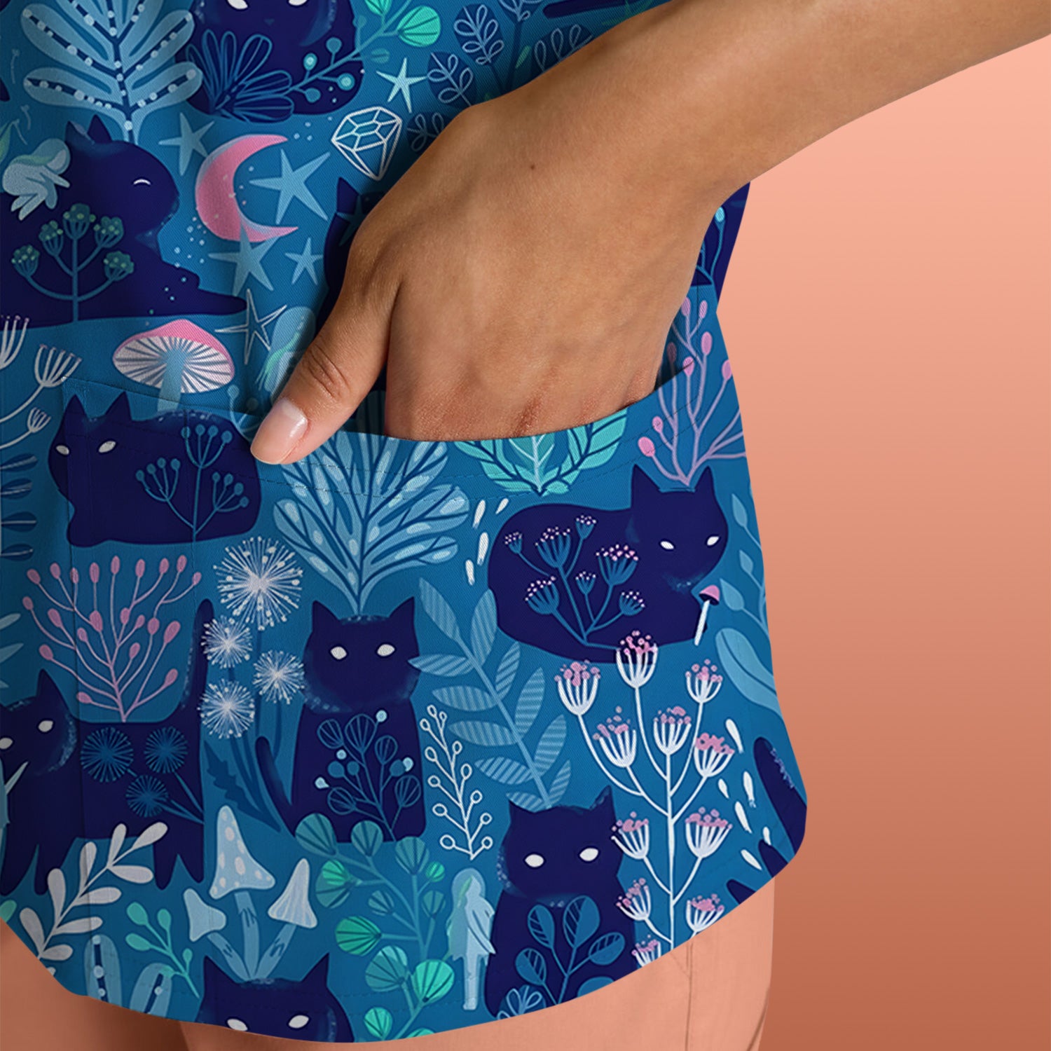 Adorable Celestial Cat Moon Star Pattern Scrub Top, Comfortable Scrubs For Nurses