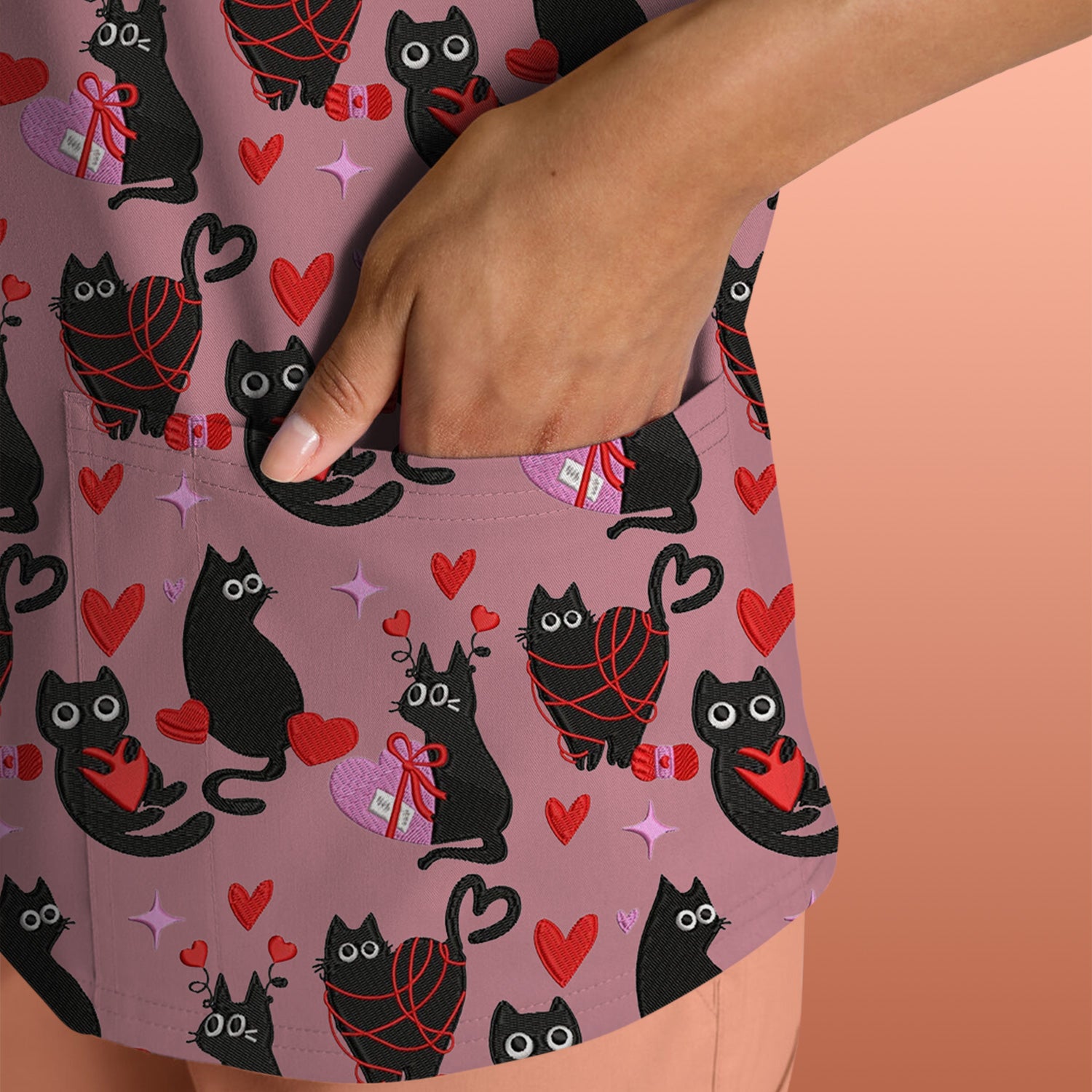 Valentine’s Day Scrub Top, Cute Black Cat With Heart Pattern Nurse Shirt, Breathable Fabrics Nursing Uniform