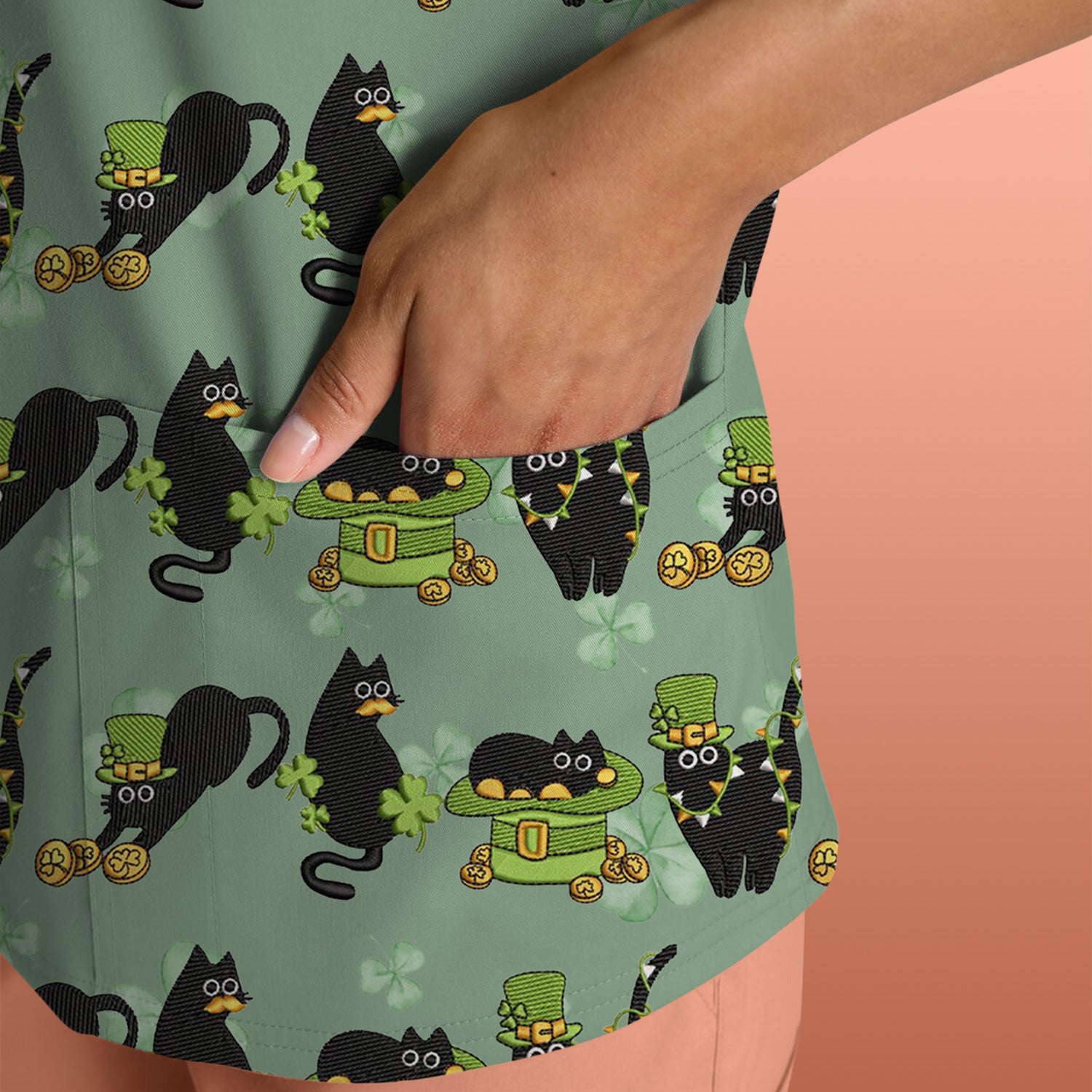 St. Patrick Black Cat Clover Print Nurse Scrub Top, Comfortable Scrubs for Nurses