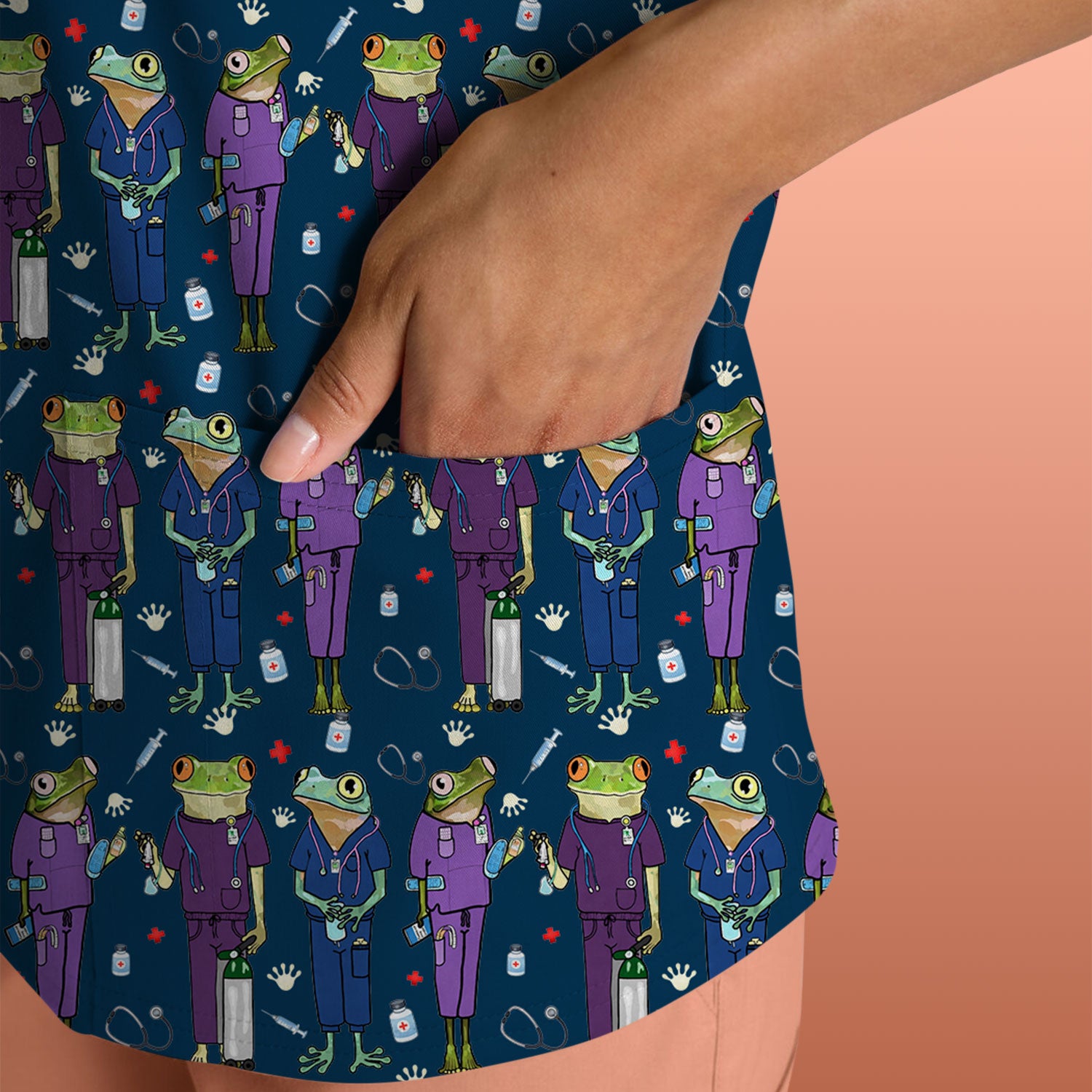 Funny Frog Nurse Pattern Scrub Top, Breathable Healthcare Uniform Top
