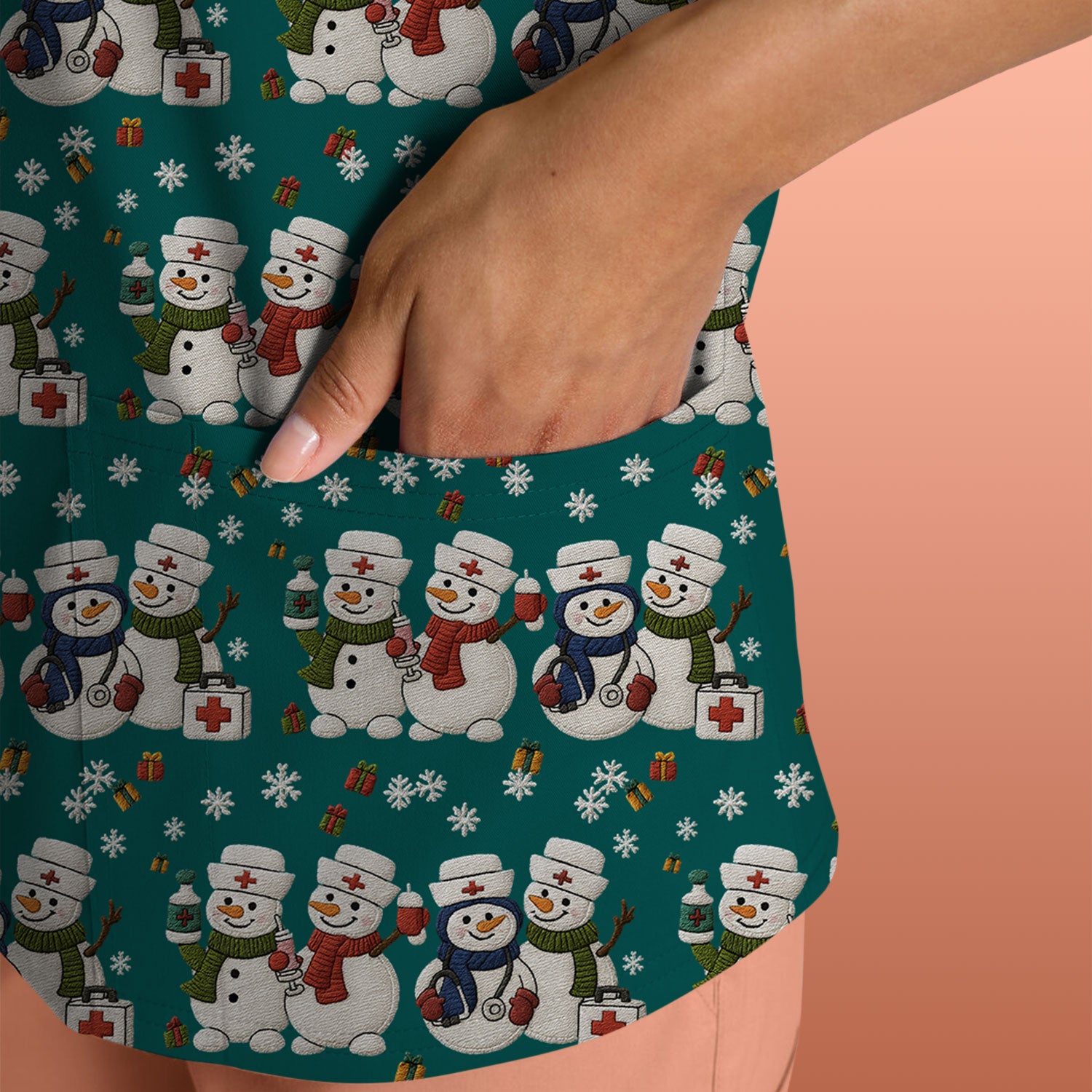 Cute Christmas Snowman Nurse Pattern Scrub Top, Breathable Fabrics Nursing Uniform