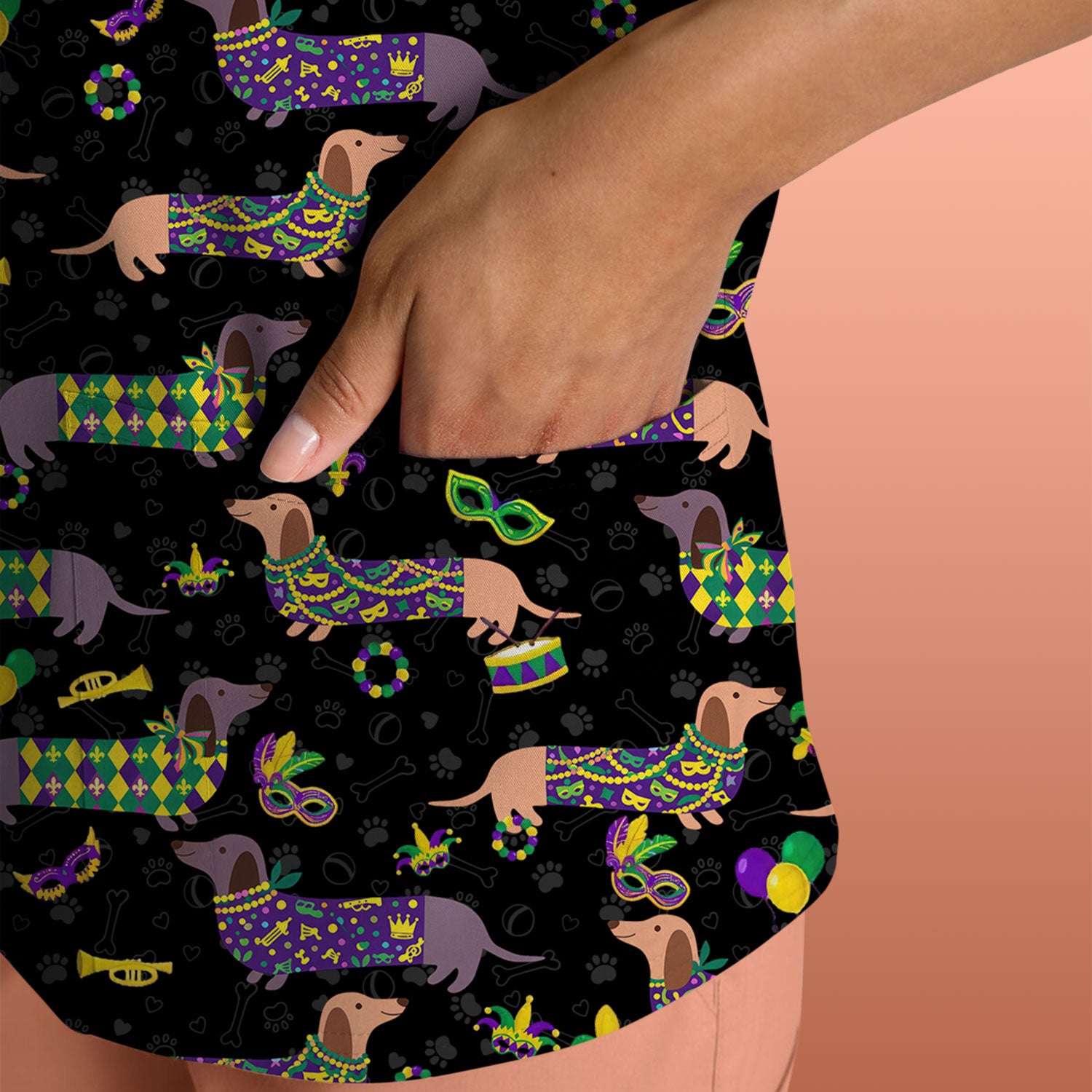 Mardi Gras Dachshund Nurse Scrub Top, Wiener Dog Holiday Pattern Nurses Shirt, Comfortable Uniform Scrubs For Nursing