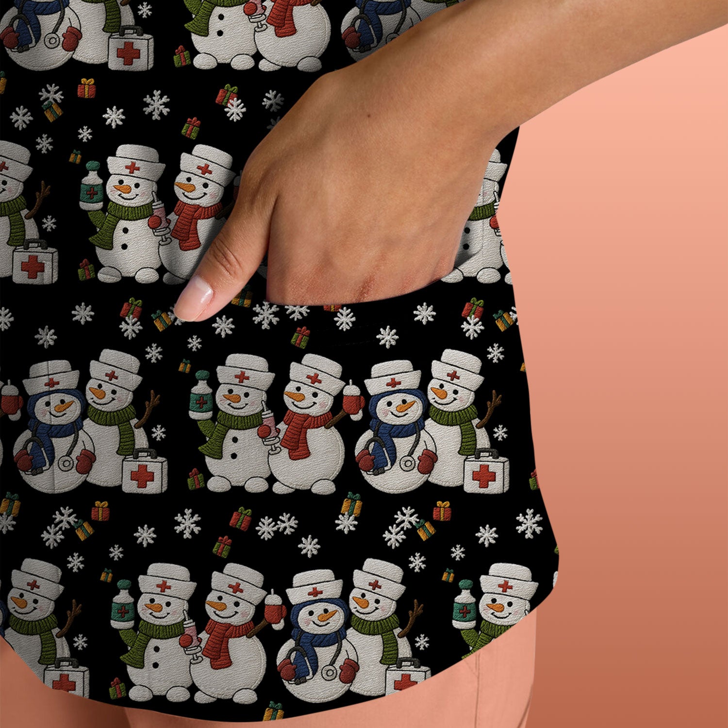 Cute Christmas Snowman Nurse Pattern Scrub Top, Breathable Fabrics Nursing Uniform
