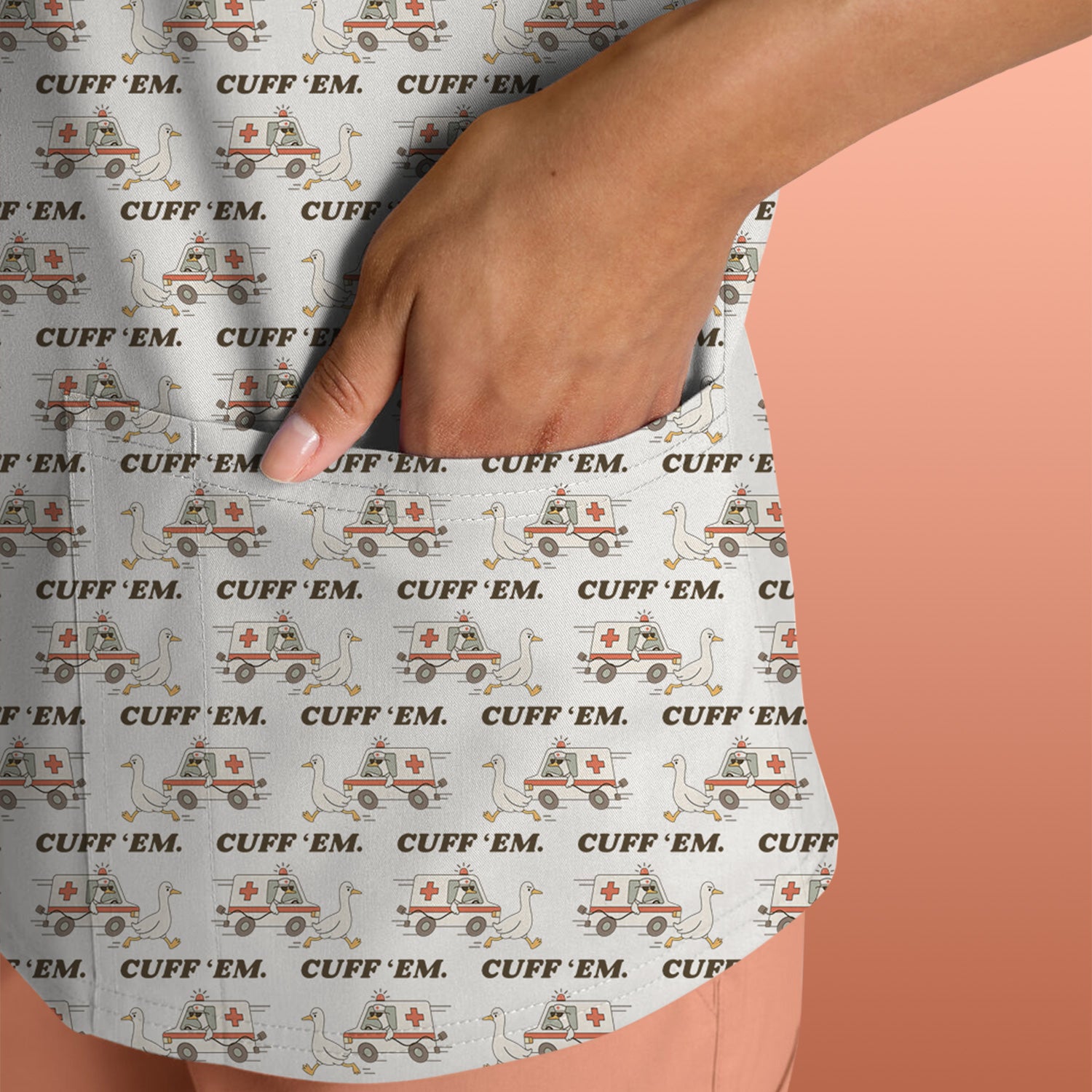 Funny ER Nurse Shirt - Cute Goose & Ambulance Pattern Graphic Design - Gift for Women RN LPN & Medical Students