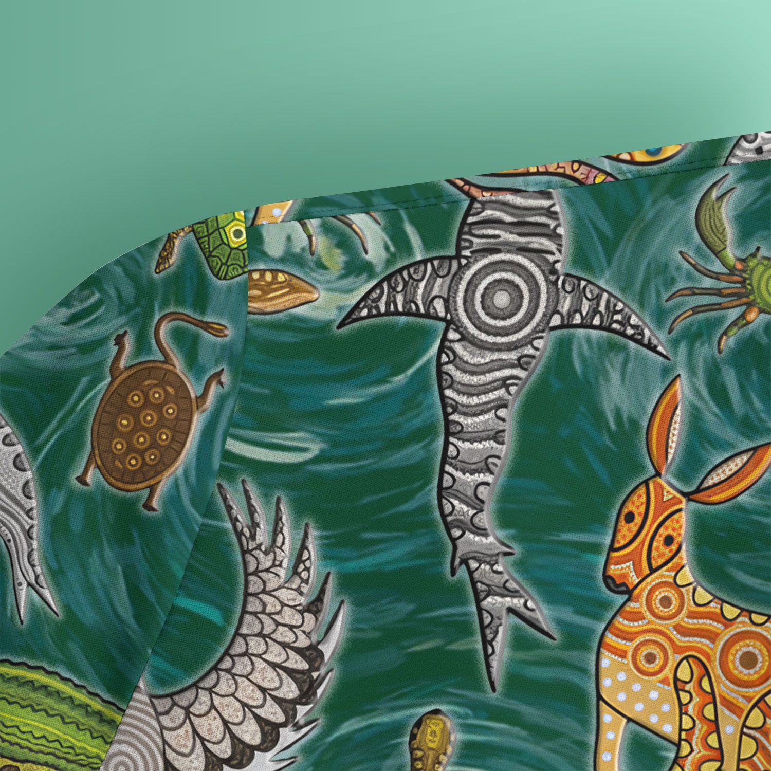 Crocodile Turtle Snake Animal Pattern Scrub Top, Comfortable Scrubs for Nurses