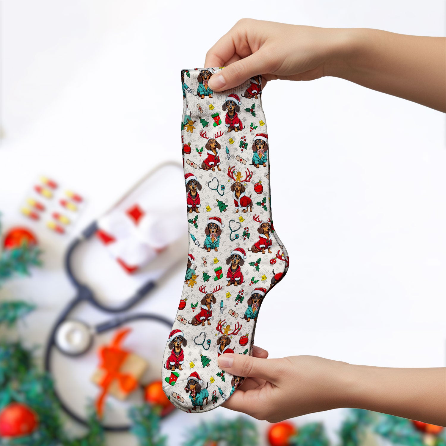 Christmas Dachshund Socks for Nurse Doctor - Cute Sausage Dog Funny Reindeer & Santa Adult Socks for Men and Women