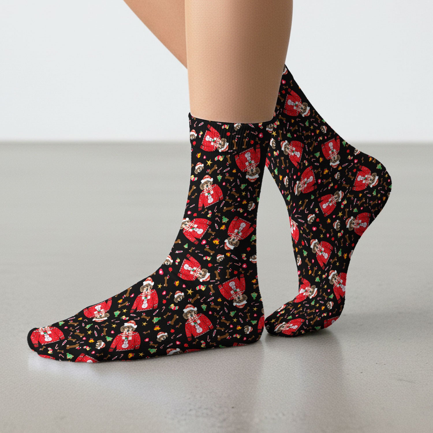 Funny Dog Christmas Socks – Cute Puppy in Santa Outfit Pattern – Festive Holiday Medical Uniform For Nurses And Pet Lovers
