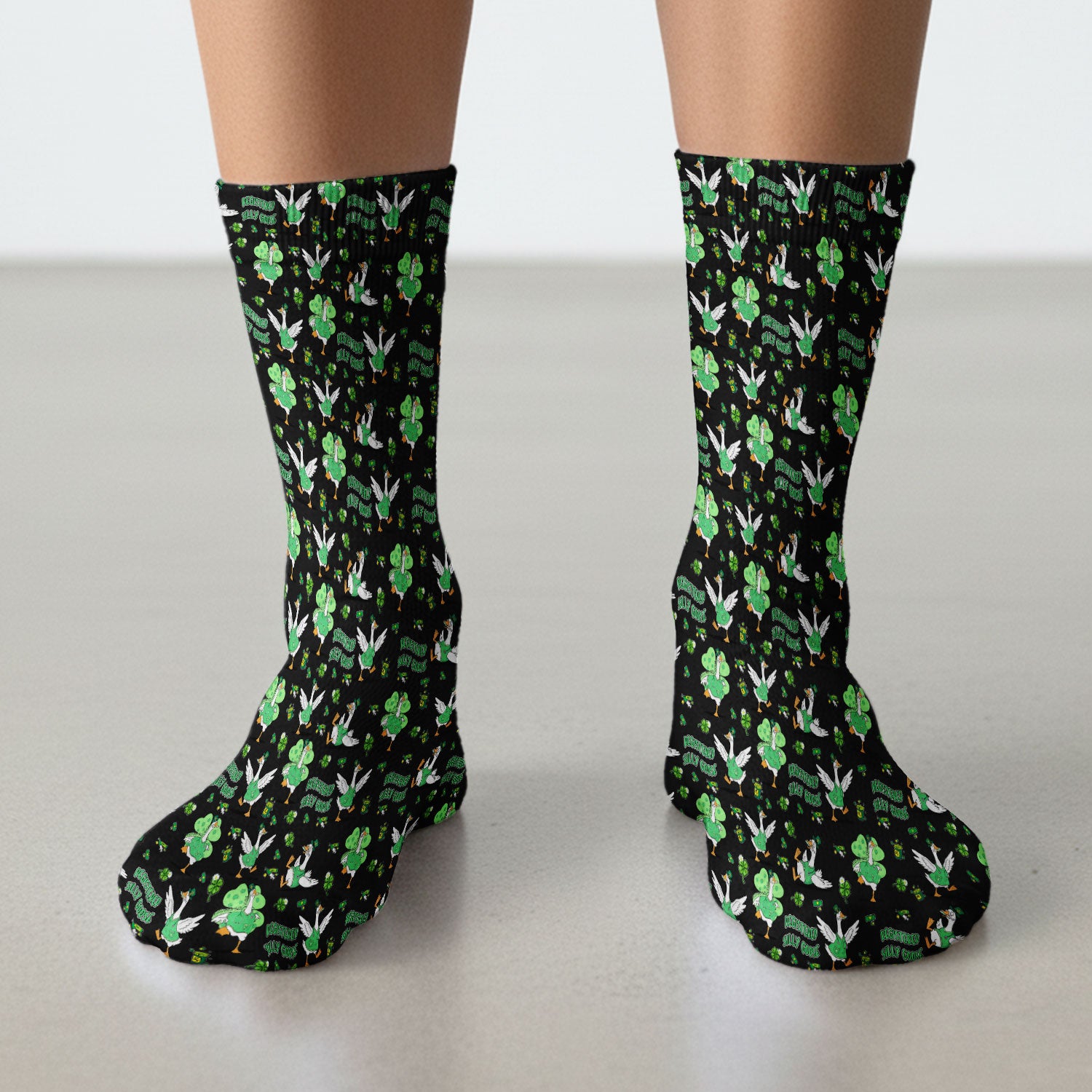 Silly Goose St. Patrick’s Day Scrub Socks, Funny Goose Shamrock Pattern Nurse Scrub Sock, Irish Green Nursing Uniform