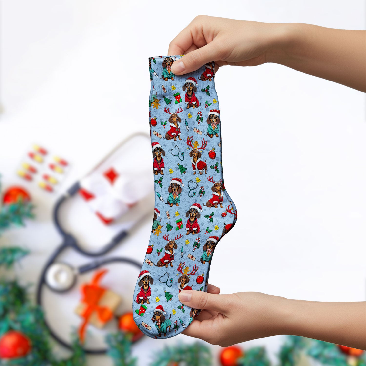 Christmas Dachshund Socks for Nurse Doctor - Cute Sausage Dog Funny Reindeer & Santa Adult Socks for Men and Women