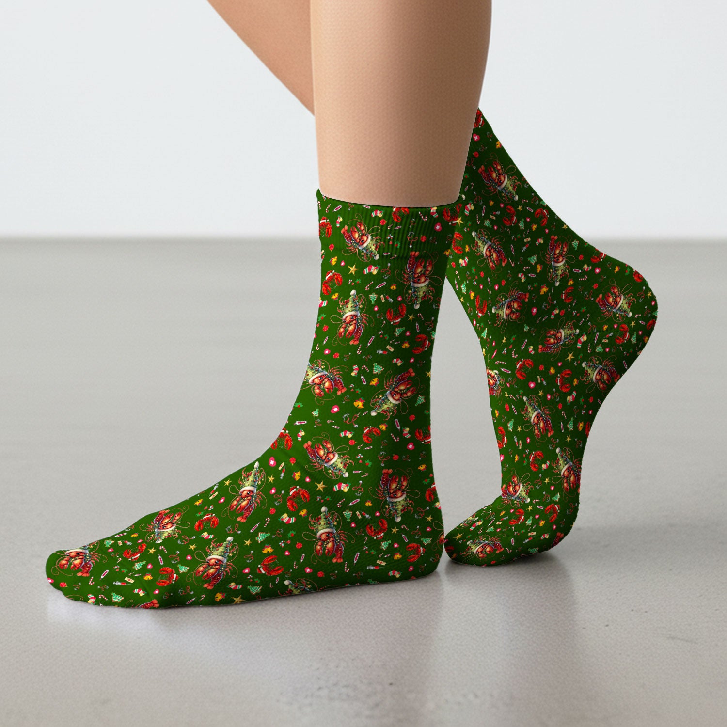 Whimsical Crawfish Christmas Scrub Socks – Southern Christmas Cajun Holiday Crawfish Pattern – Cute Medical Uniform for Nurses, Vets And Healthcare Workers
