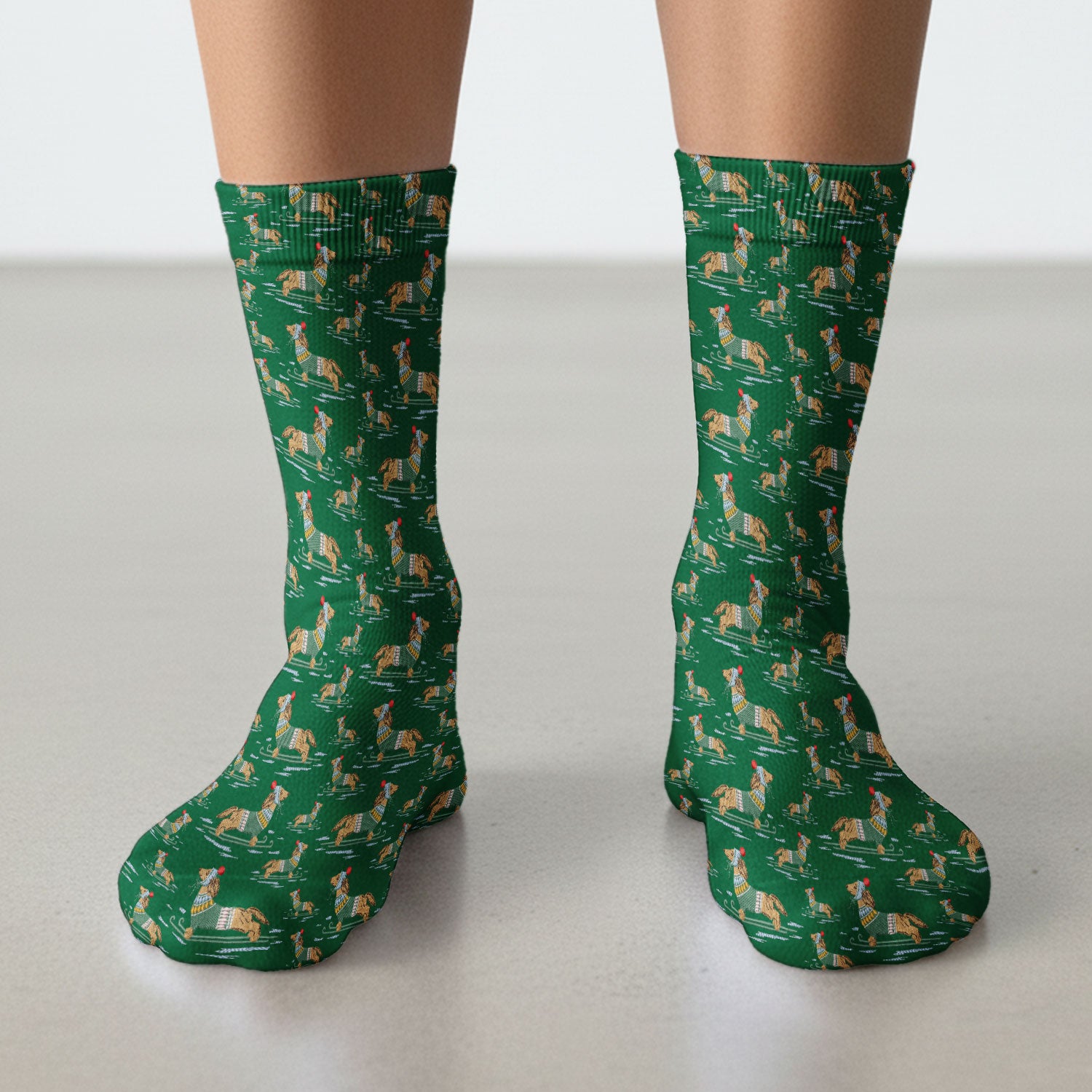Dachshund Nurse Scrub Socks, Wiener Dog Winter Pattern Sock, Breathable Fabrics Nursing Uniform