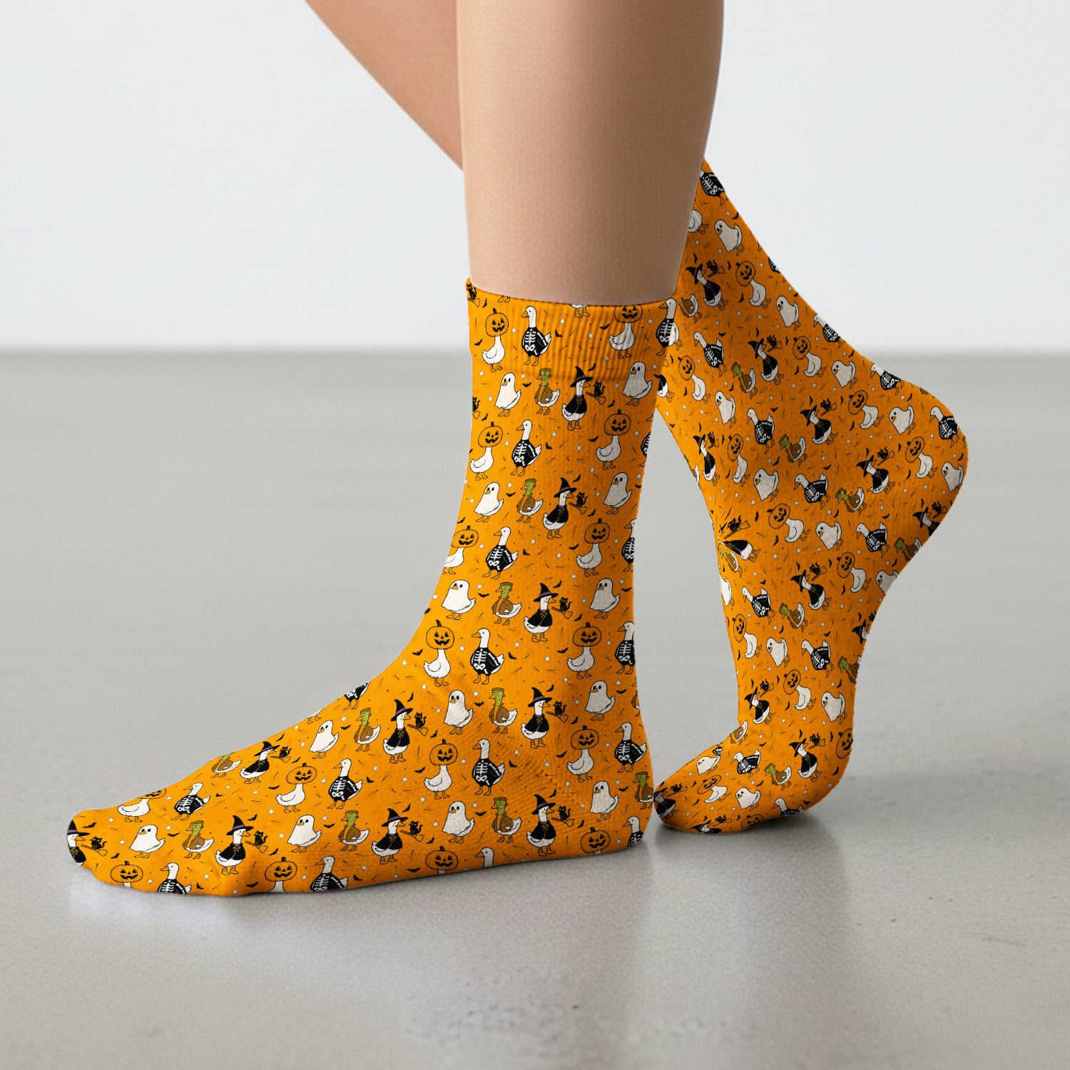 Spooky Halloween Goose Socks, Adult Socks for Men and Women