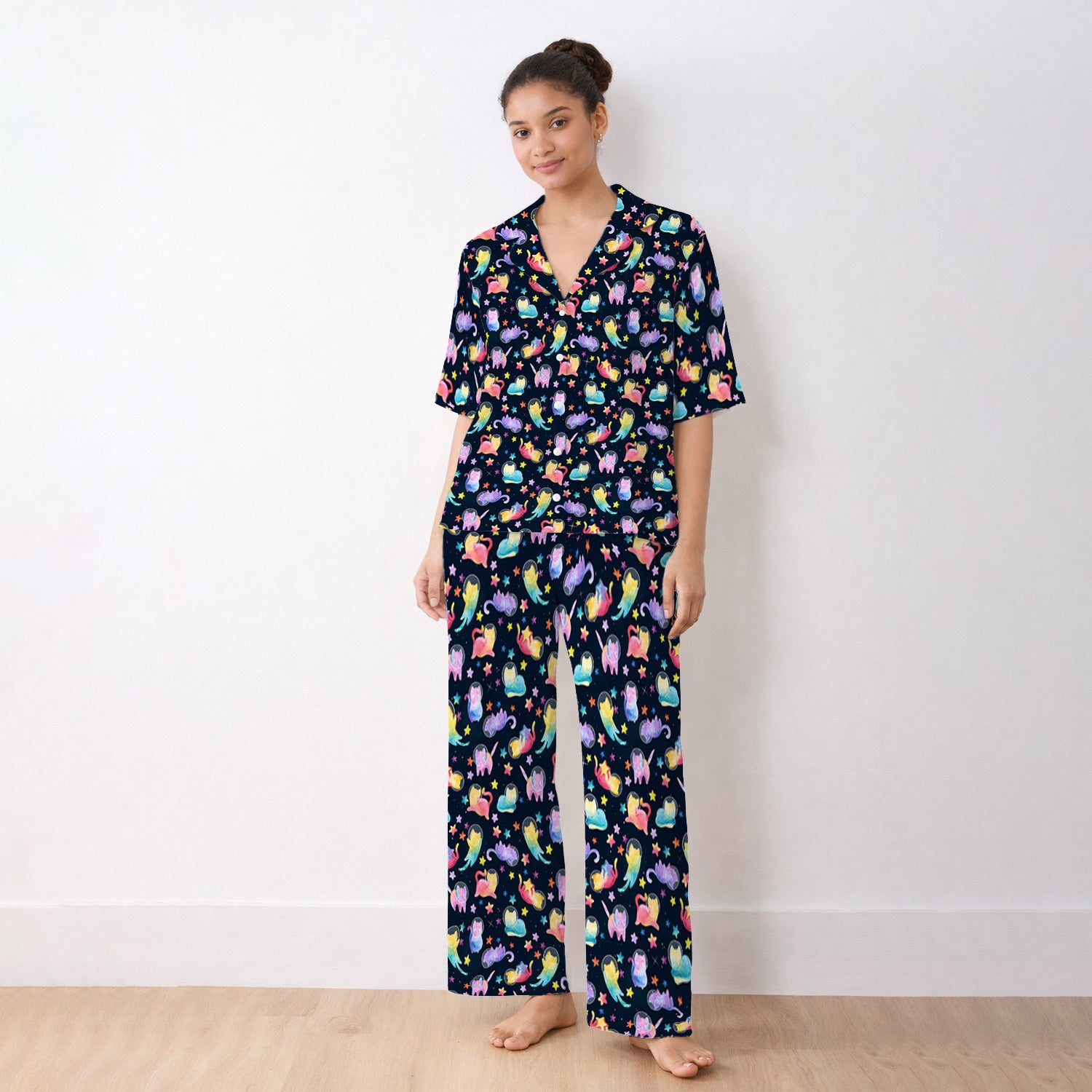 Cute Space Cat Veterinary Pattern Pajama Set, Soft Breathable Fabric Comfortable Sleepwear
