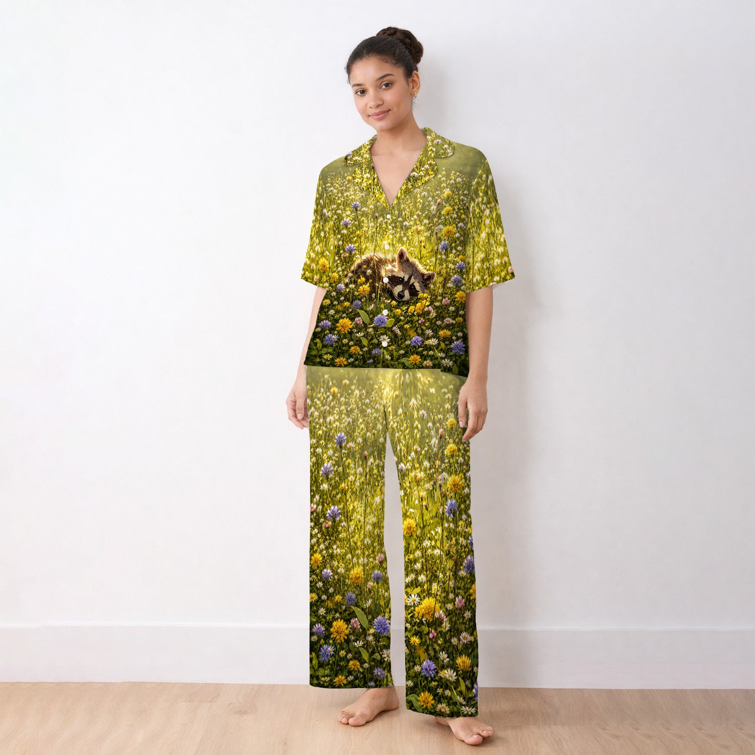 Meadow Raccoon Wildflower Garden Pattern Pajama Set, Soft Breathable Fabric Comfortable Sleepwear