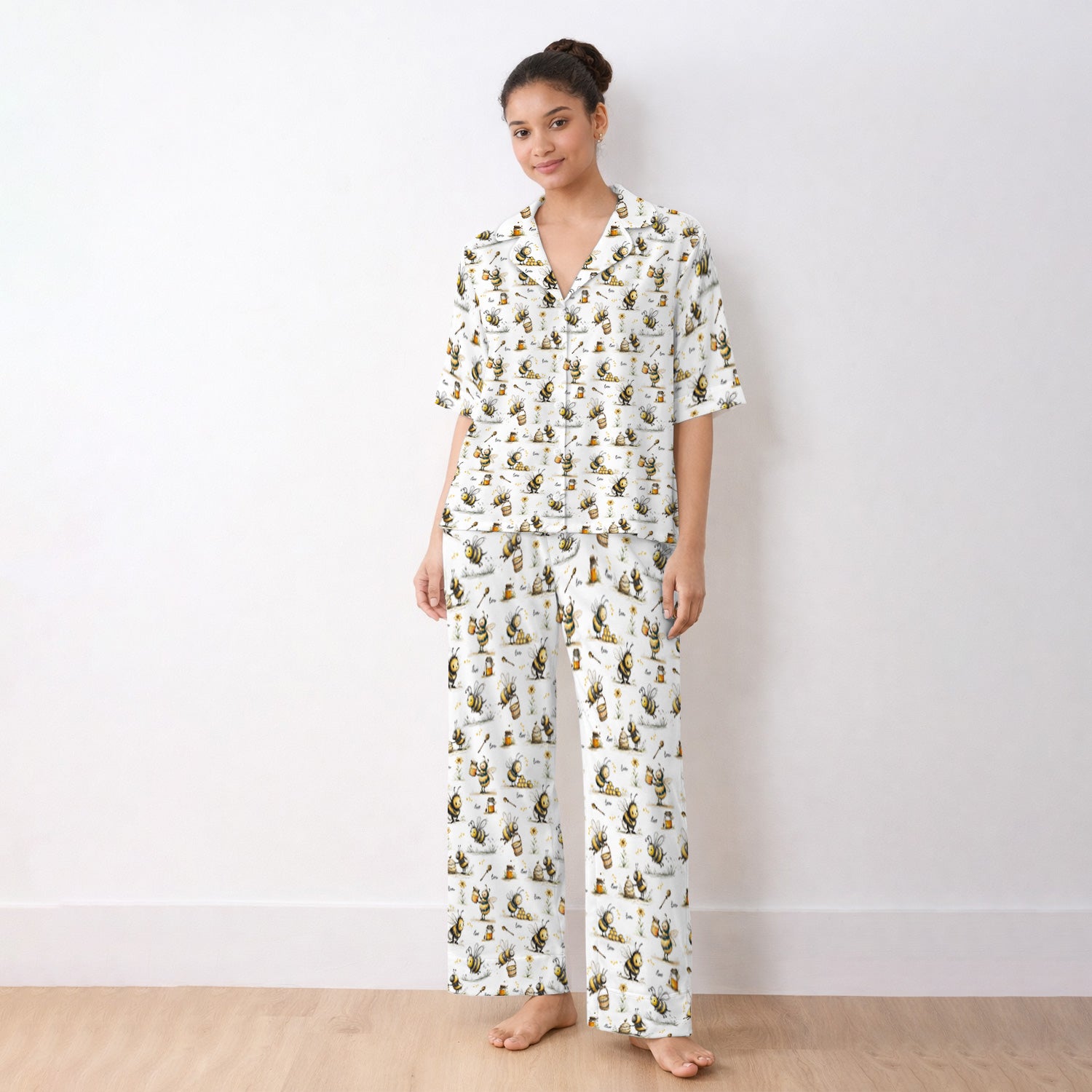 Cute Honey Bee Jar Garden Pattern Pajama Set, Soft Breathable Fabric Comfortable Sleepwear