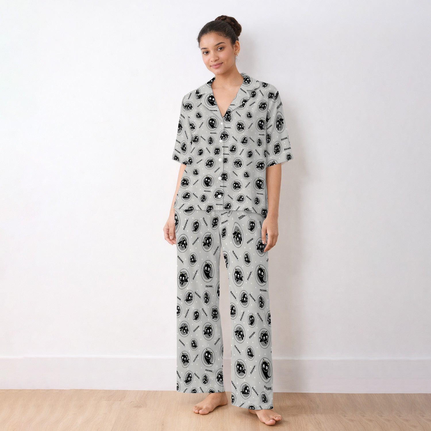 Funny Black Cat Meow Pattern Pajama Set, Soft Breathable Fabric Comfortable Sleepwear