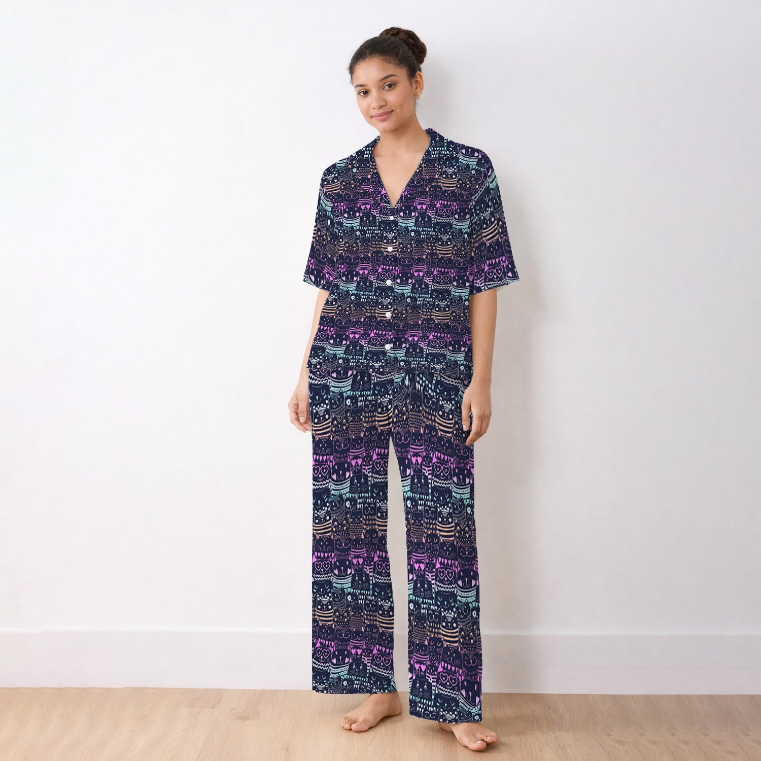 Cute Neon Cat Faces Pattern Pajama Set, Soft Breathable Fabric Comfortable Sleepwear