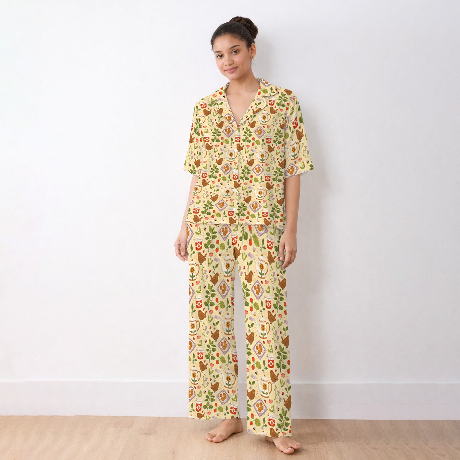 Cute Garden Tea Bird Strawberry Pattern Pajama Set, Soft Breathable Fabric Comfortable Sleepwear