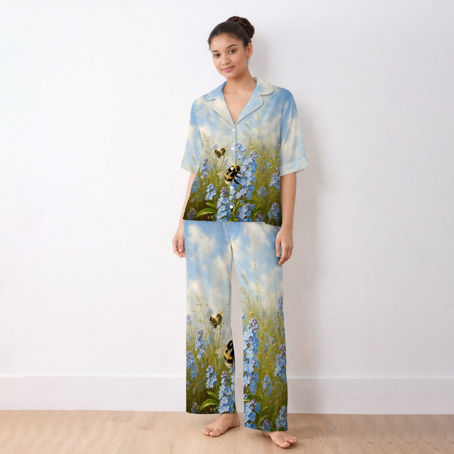 Whimsical Bumblebee Blue Blossom Pattern Pajama Set, Soft Breathable Fabric Comfortable Sleepwear