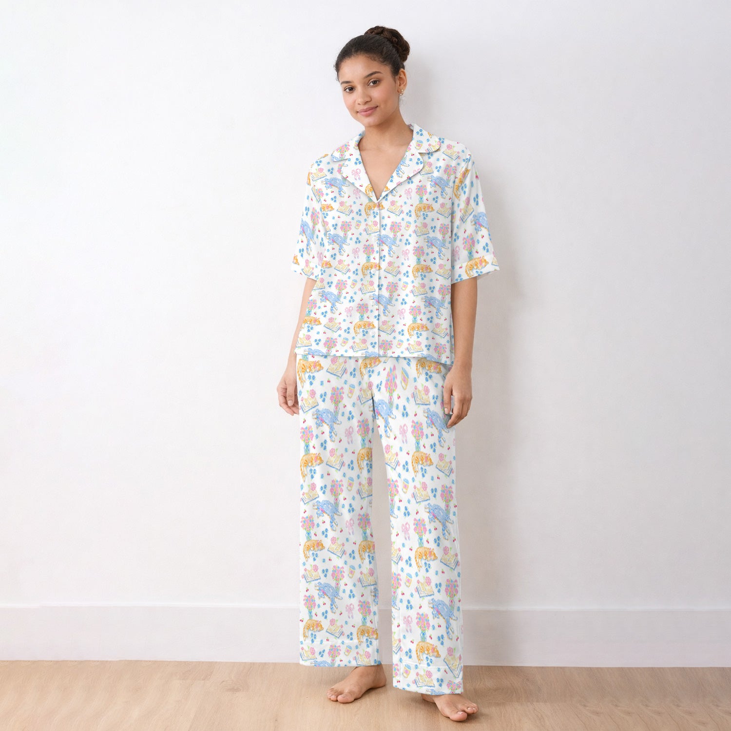 Cute Cats Reading Floral Books Pattern Pajama Set, Soft Breathable Fabric Comfortable Sleepwear